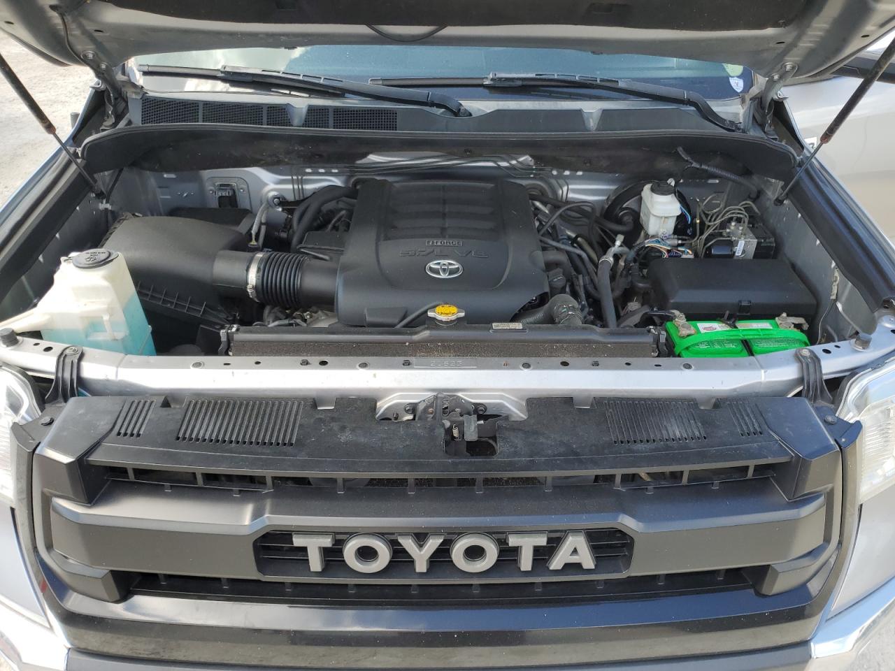 2015 Toyota Tundra Crewmax Limited Silver vin: 5TFHW5F18FX489780