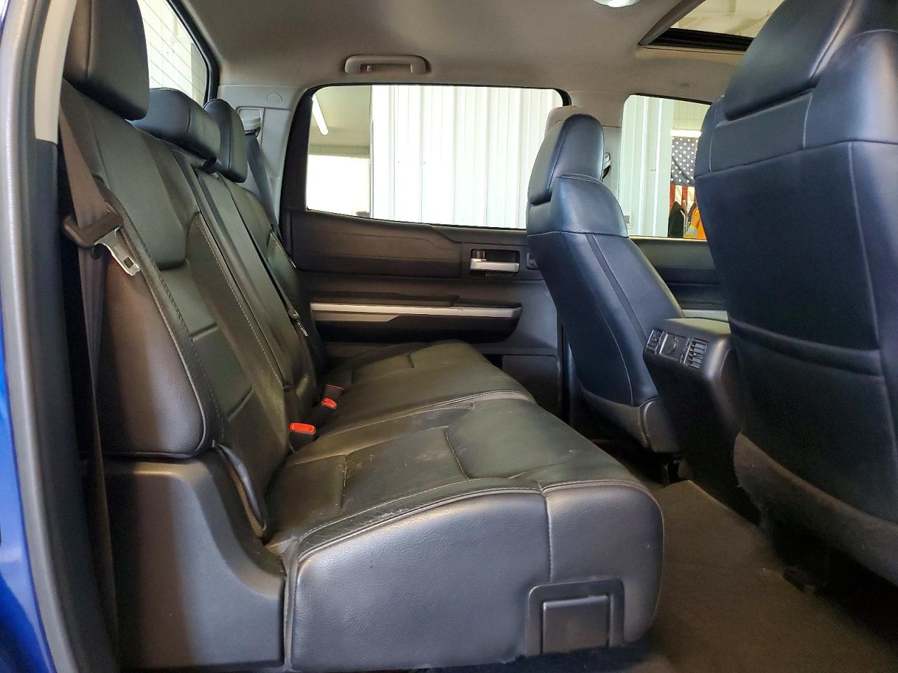 2015 Toyota Tundra Crewmax Limited Blue vin: 5TFHW5F19FX434092