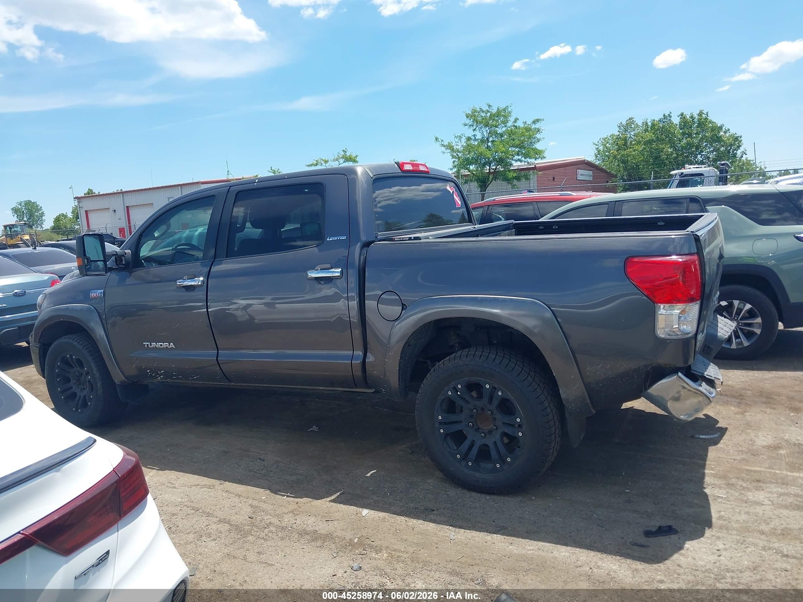 2012 Toyota Tundra Limited 5.7l V8 Gray vin: 5TFHW5F1XCX233149