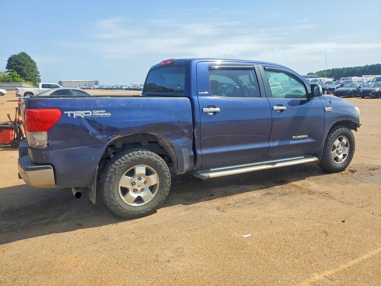 2011 Toyota Tundra Crewmax Limited Blue vin: 5TFHY5F10BX185864