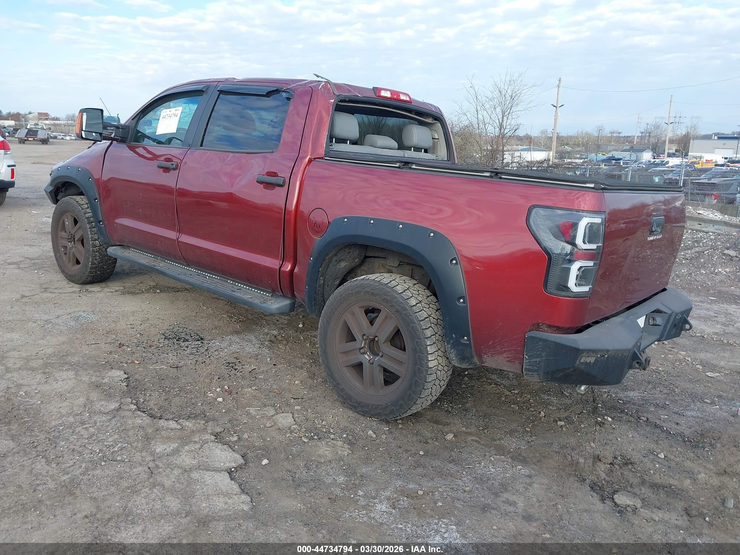 2010 Toyota Tundra Limited 5.7l V8 Burgundy vin: 5TFHY5F13AX097437