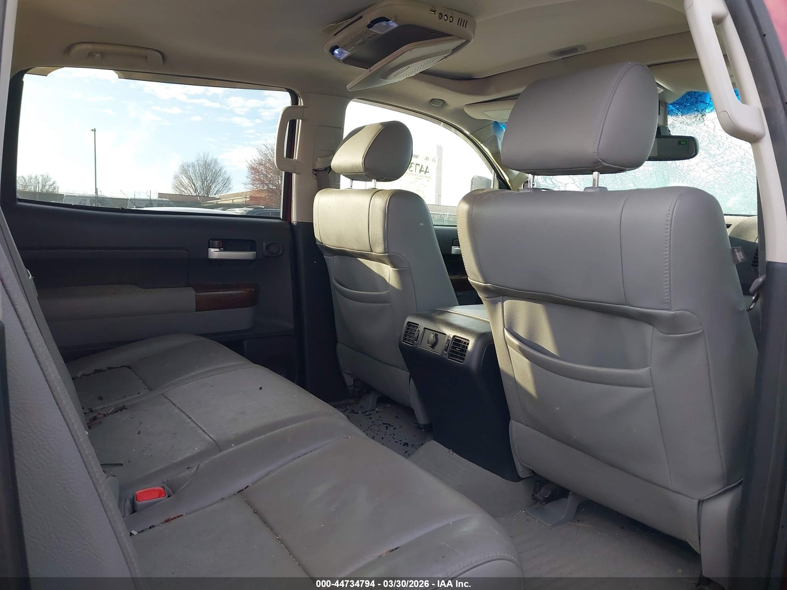2010 Toyota Tundra Limited 5.7l V8 Burgundy vin: 5TFHY5F13AX097437