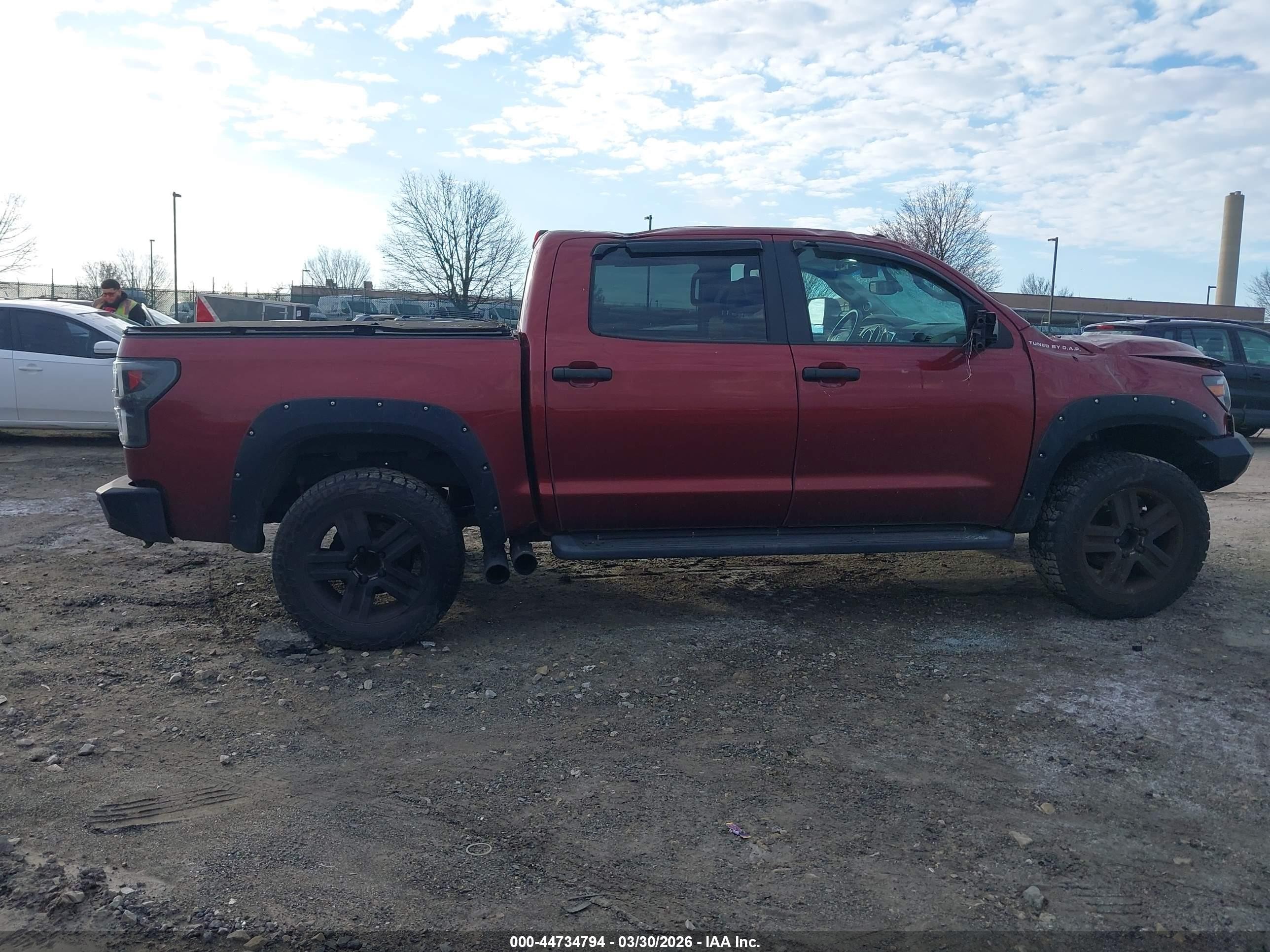 2010 Toyota Tundra Limited 5.7l V8 Burgundy vin: 5TFHY5F13AX097437
