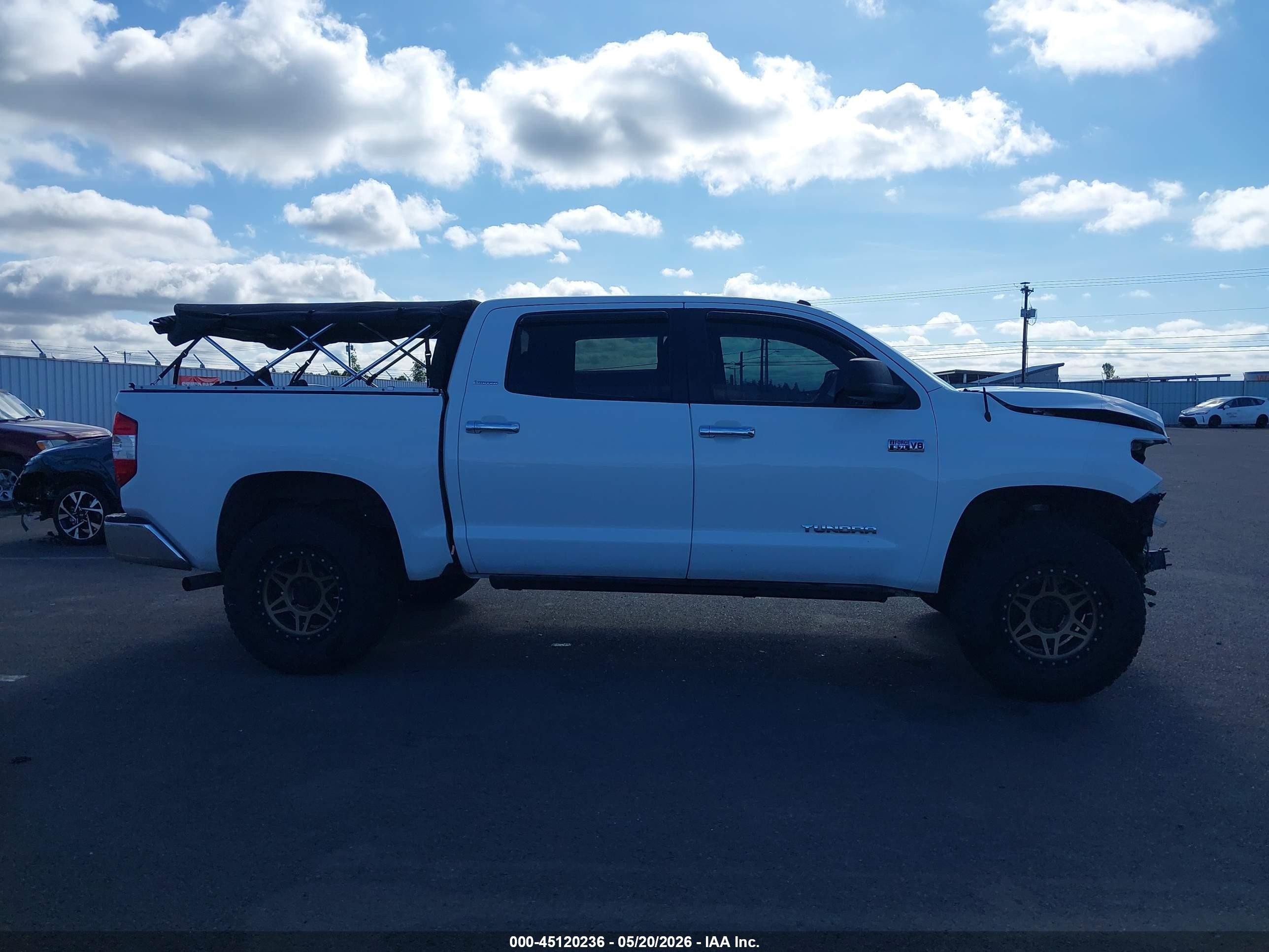 2014 Toyota Tundra Limited 5.7l V8 White vin: 5TFHY5F13EX343084