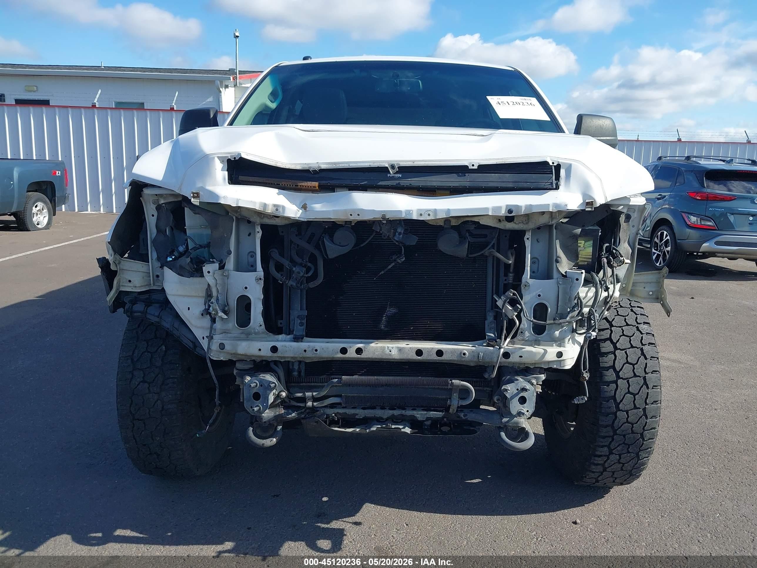 2014 Toyota Tundra Limited 5.7l V8 White vin: 5TFHY5F13EX343084