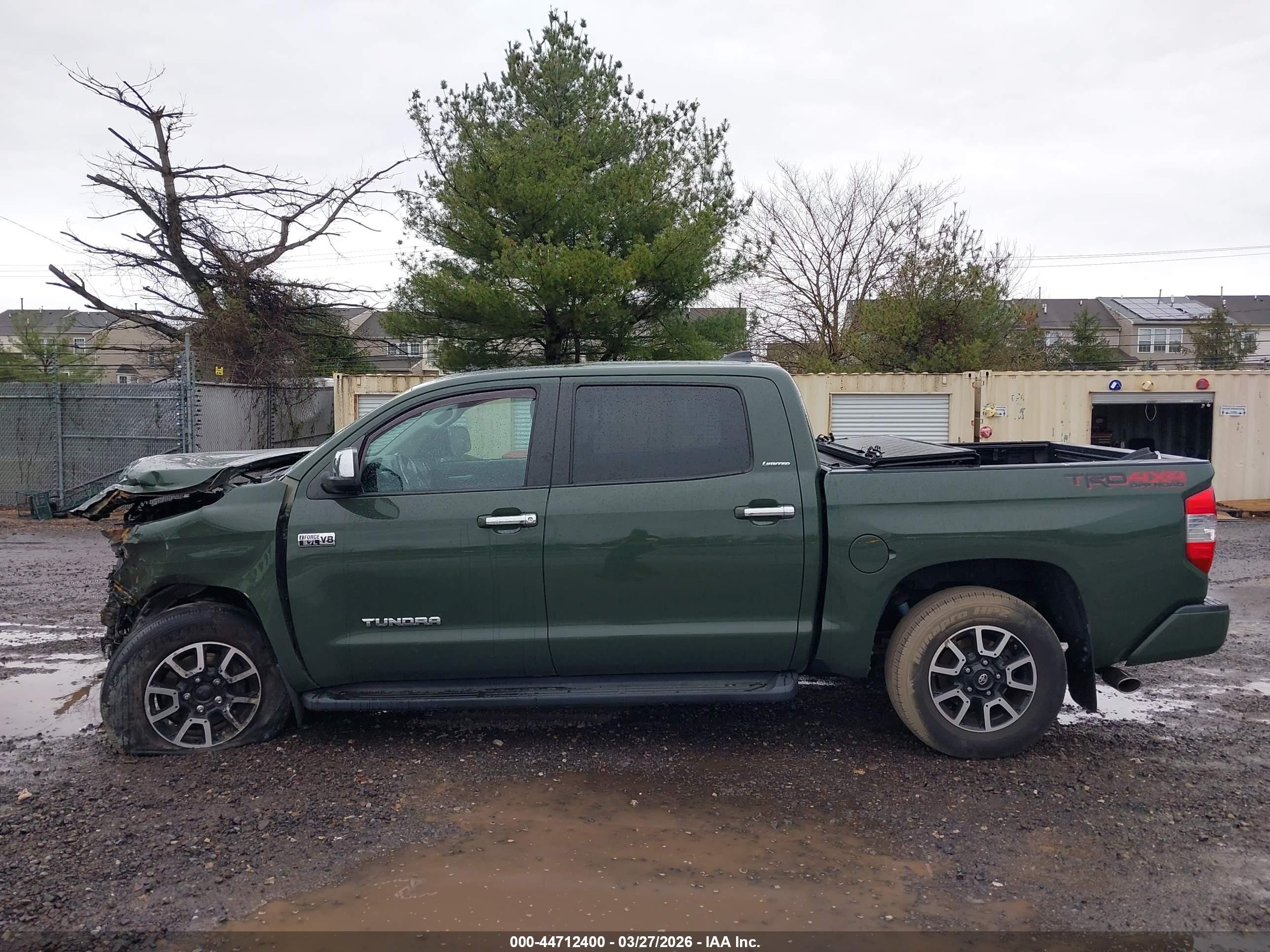 2021 Toyota Tundra Limited Зеленый vin: 5TFHY5F14MX964140