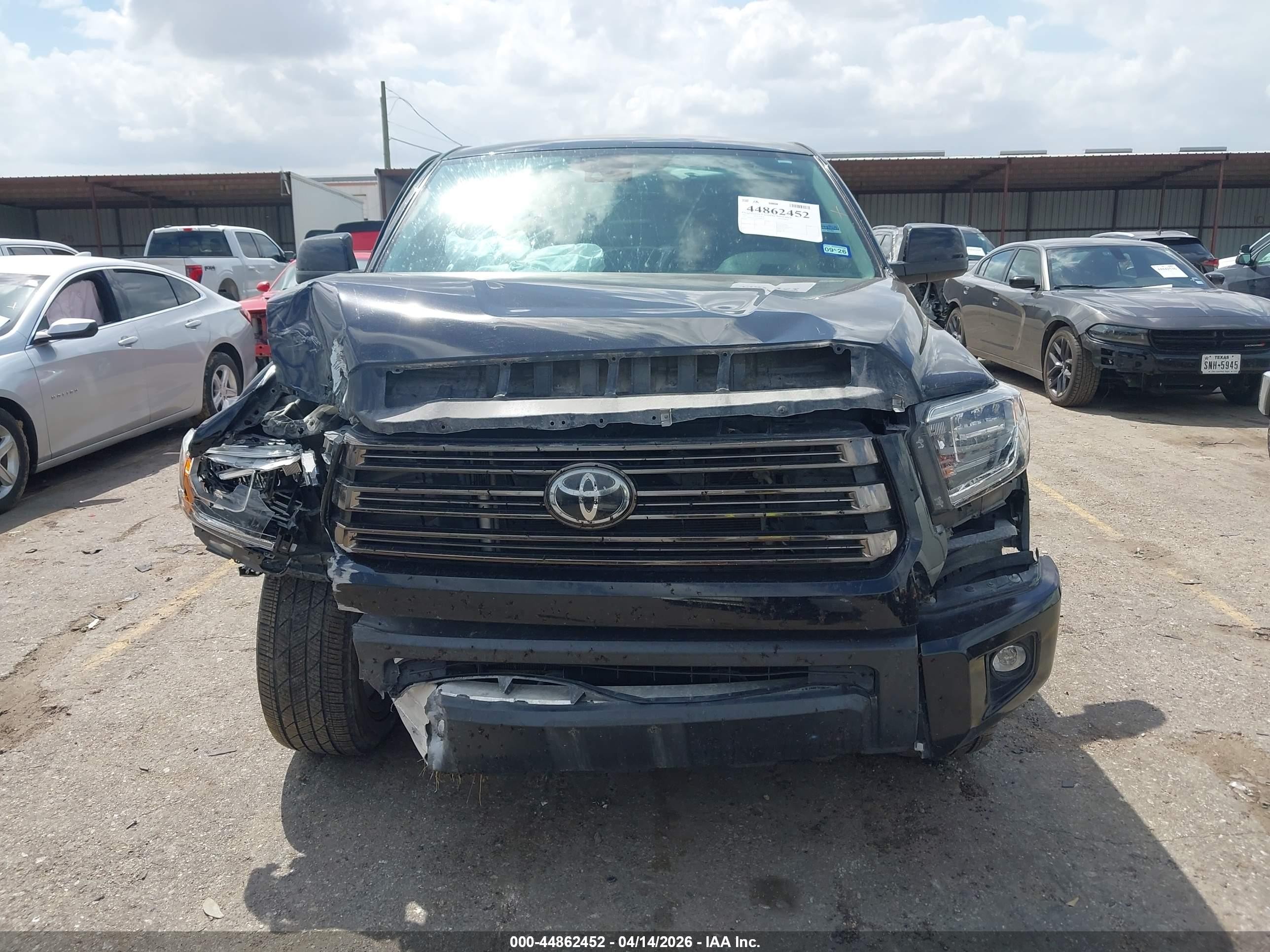 2021 Toyota Tundra Limited Черный vin: 5TFHY5F14MX968267