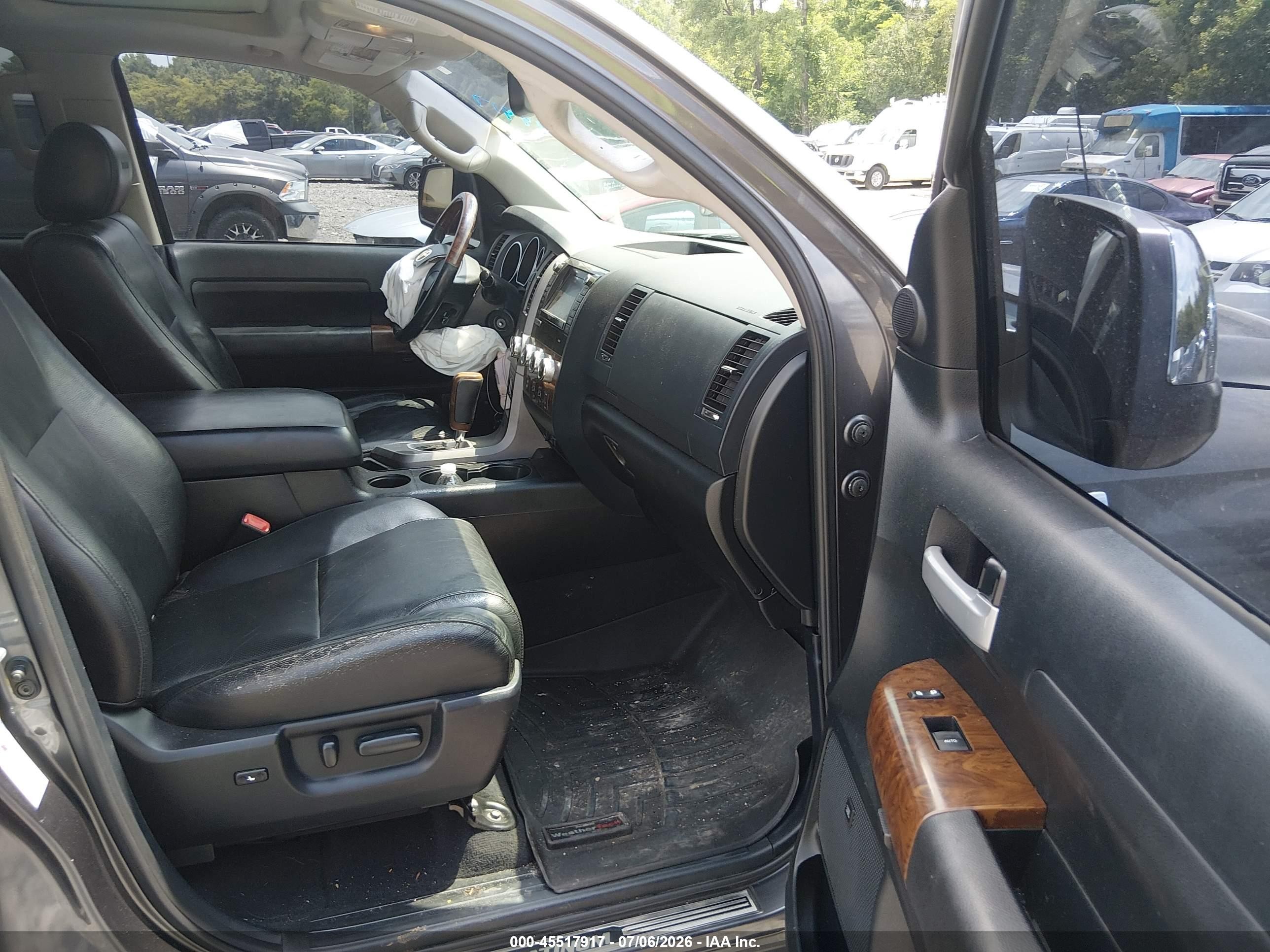 2012 Toyota Tundra Limited 5.7l V8 Черный vin: 5TFHY5F15CX250967