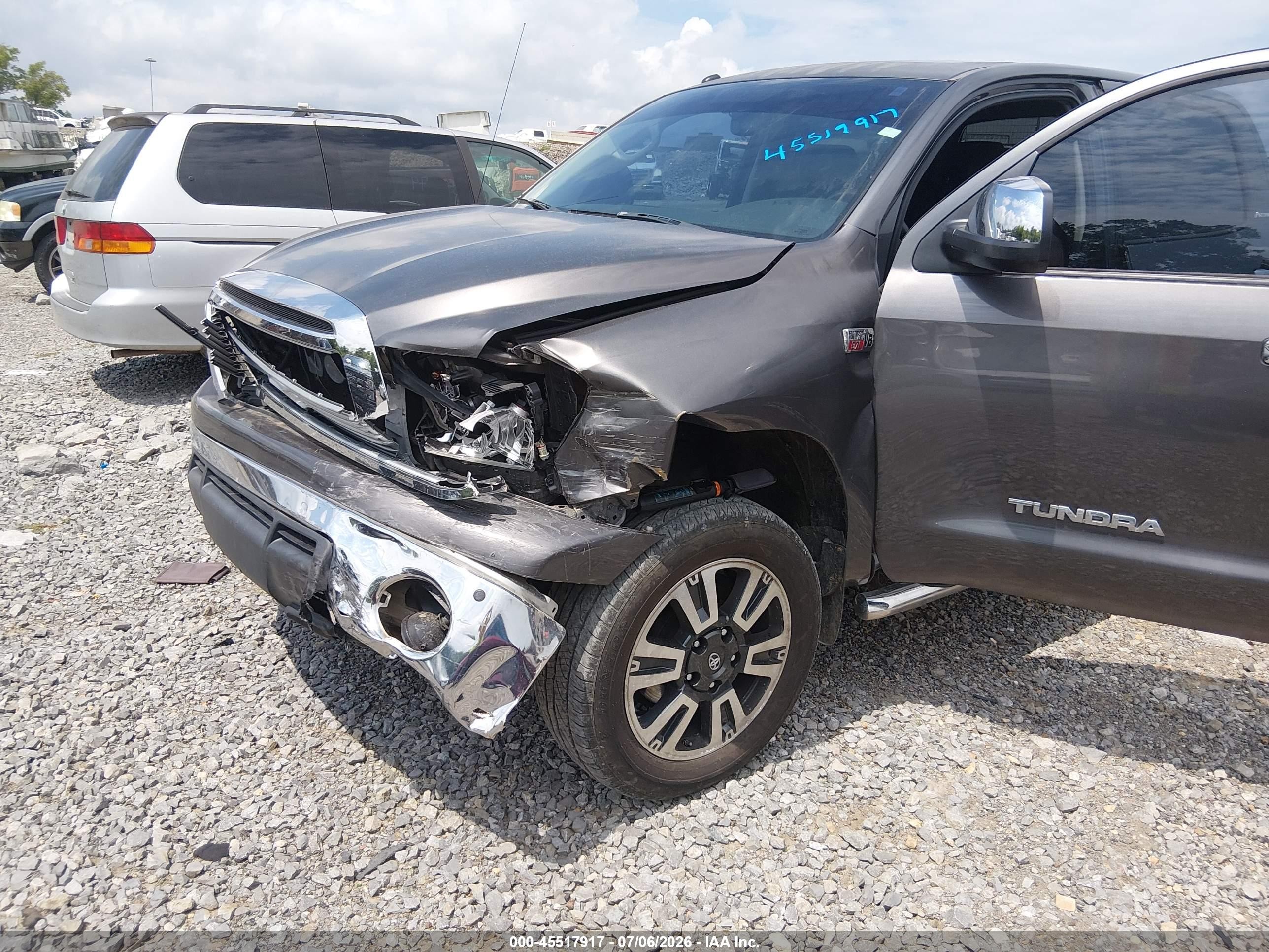 2012 Toyota Tundra Limited 5.7l V8 Черный vin: 5TFHY5F15CX250967
