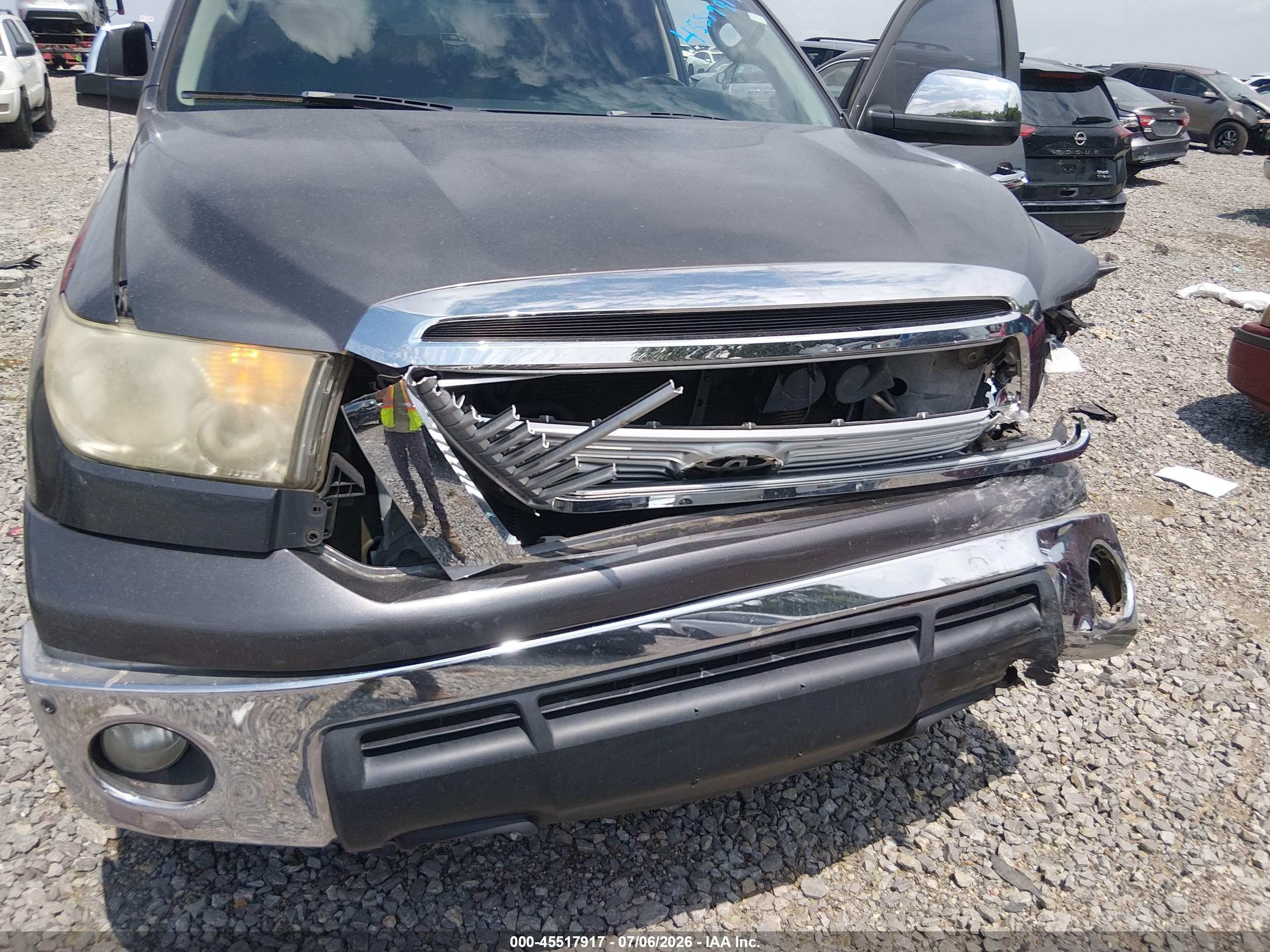 2012 Toyota Tundra Limited 5.7l V8 Черный vin: 5TFHY5F15CX250967