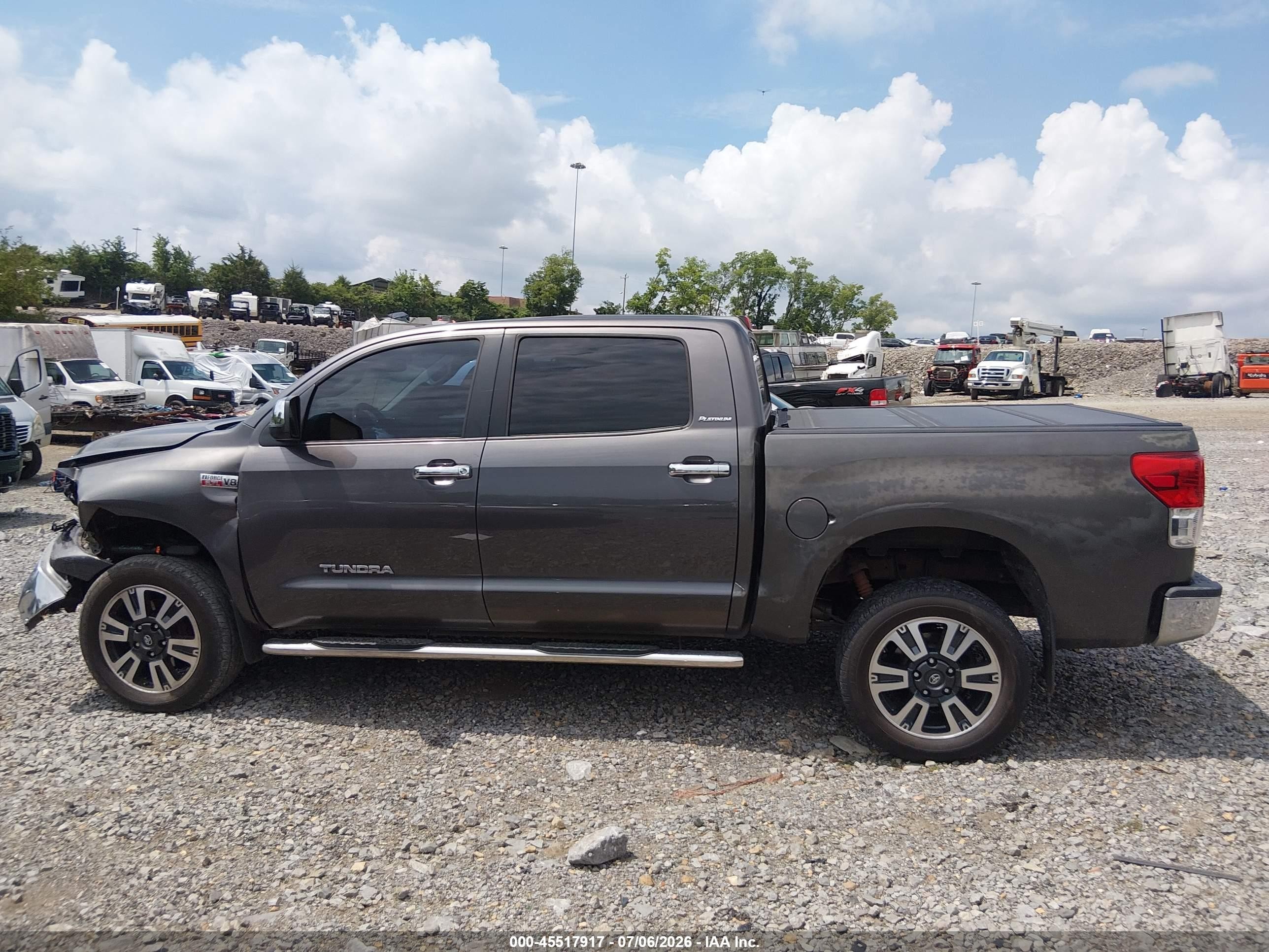 2012 Toyota Tundra Limited 5.7l V8 Черный vin: 5TFHY5F15CX250967