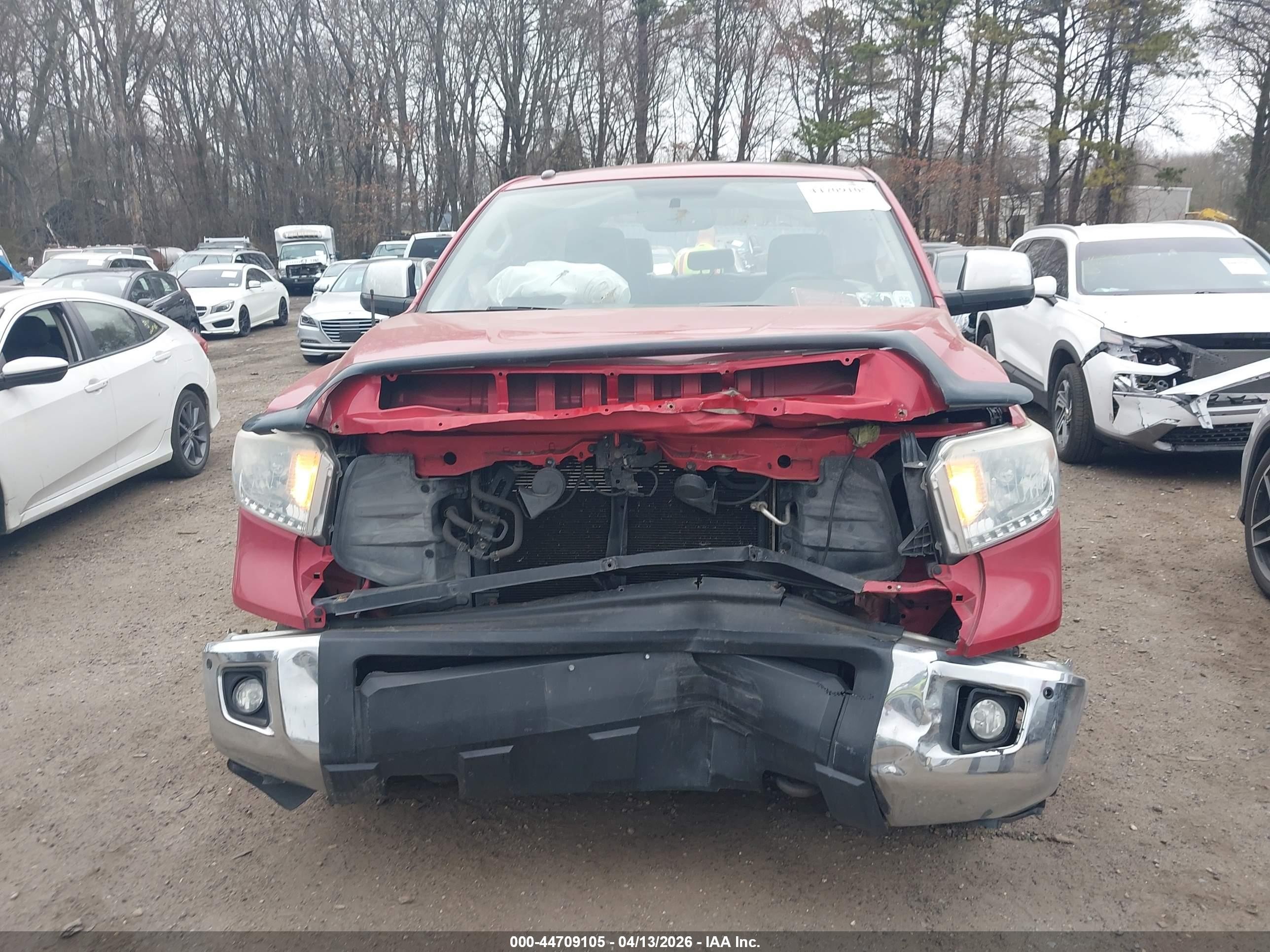 2015 Toyota Tundra Limited 5.7l V8 Maroon vin: 5TFHY5F15FX437906