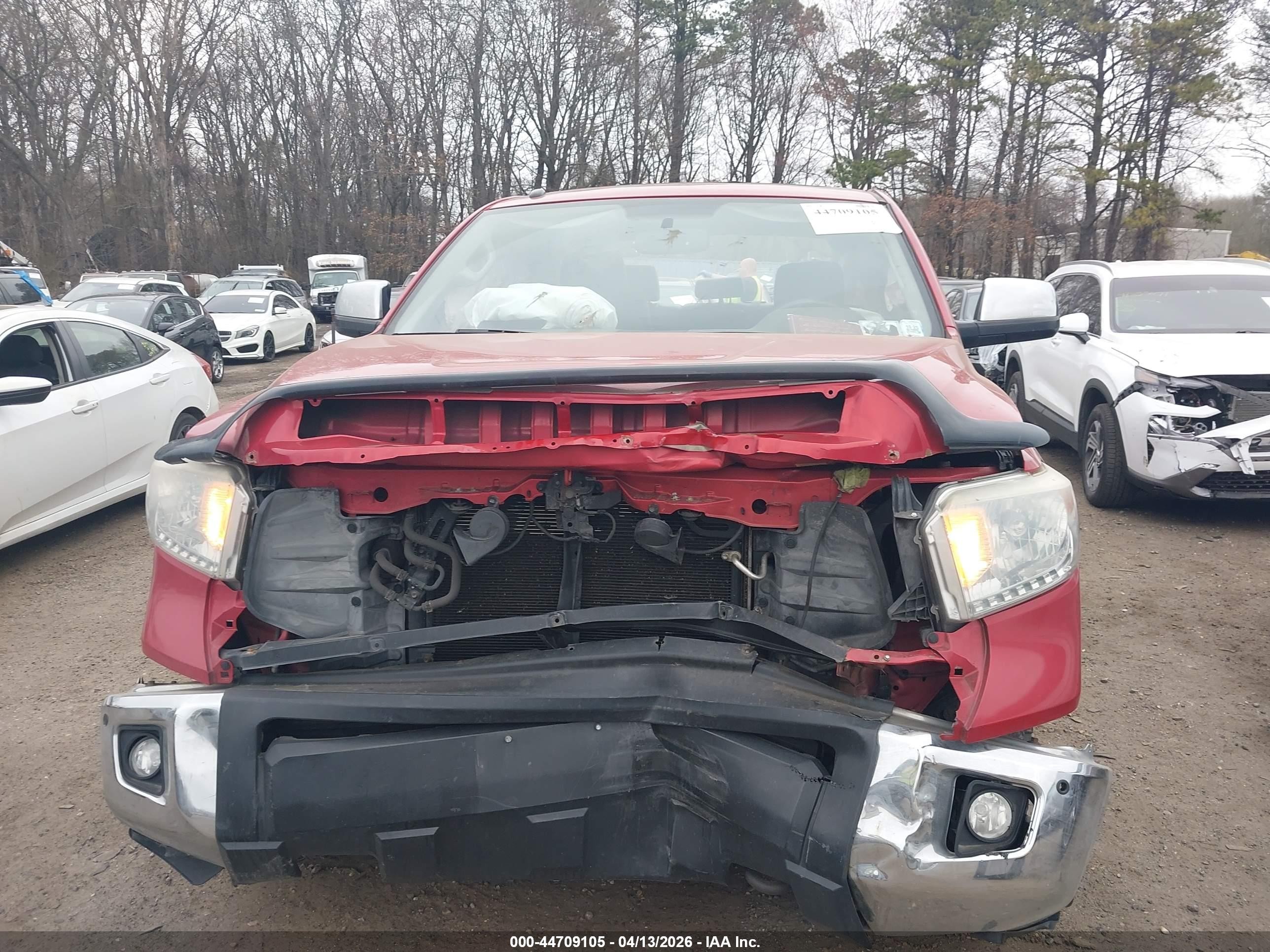 2015 Toyota Tundra Limited 5.7l V8 Maroon vin: 5TFHY5F15FX437906