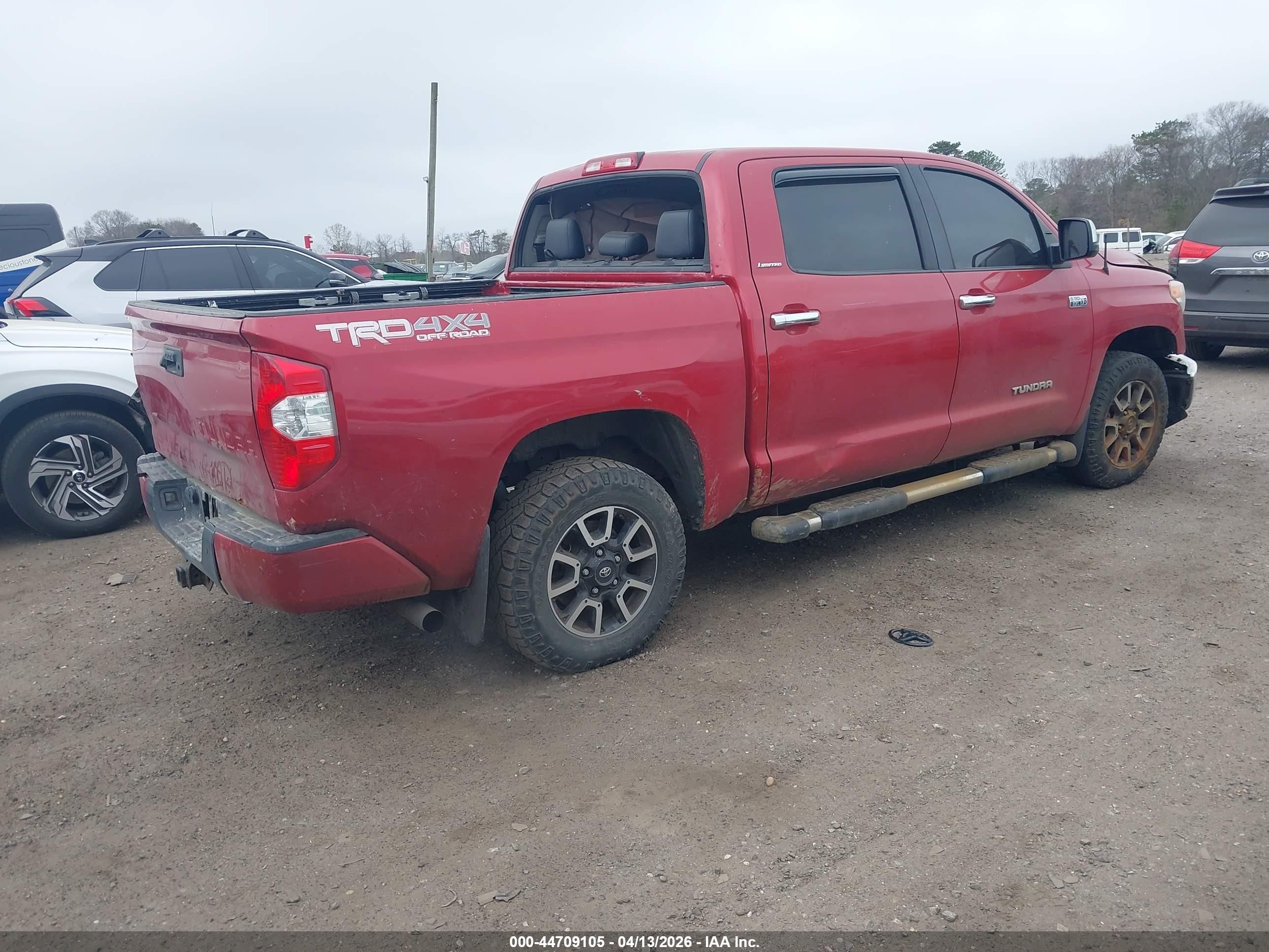 2015 Toyota Tundra Limited 5.7l V8 Maroon vin: 5TFHY5F15FX437906