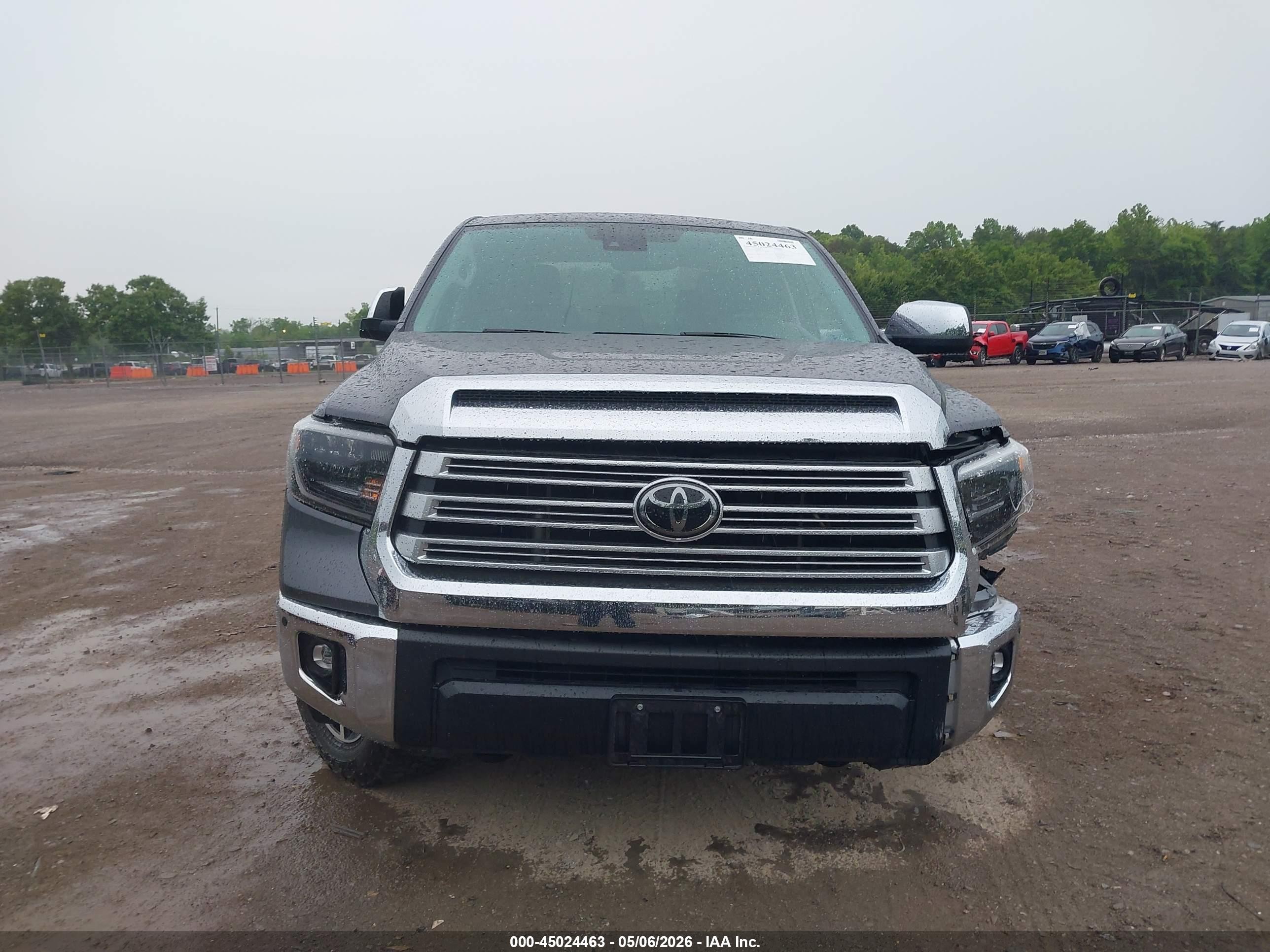 2021 Toyota Tundra Limited Gray vin: 5TFHY5F15MX001585
