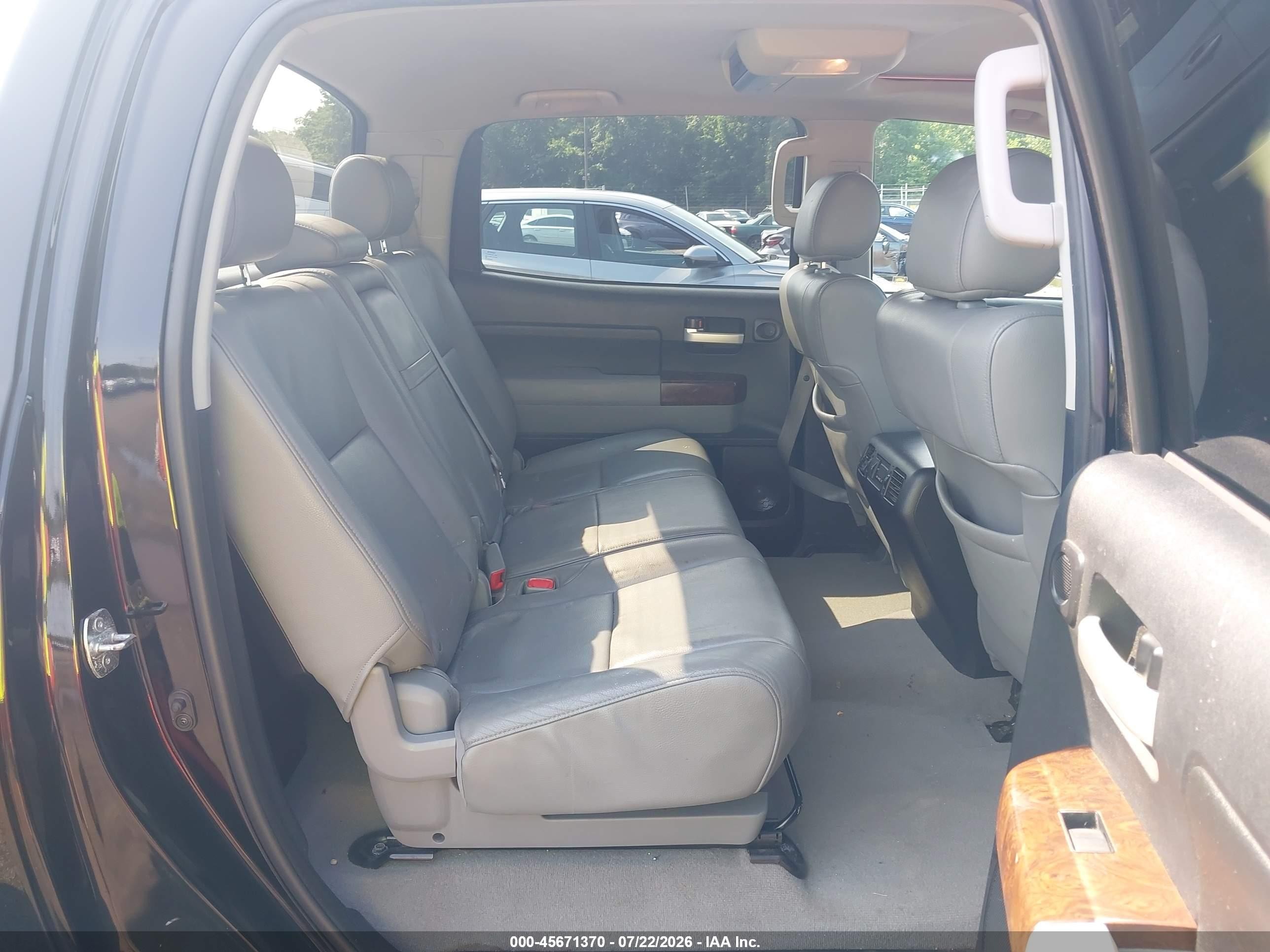 2010 Toyota Tundra Limited 5.7l V8 Black vin: 5TFHY5F16AX129068