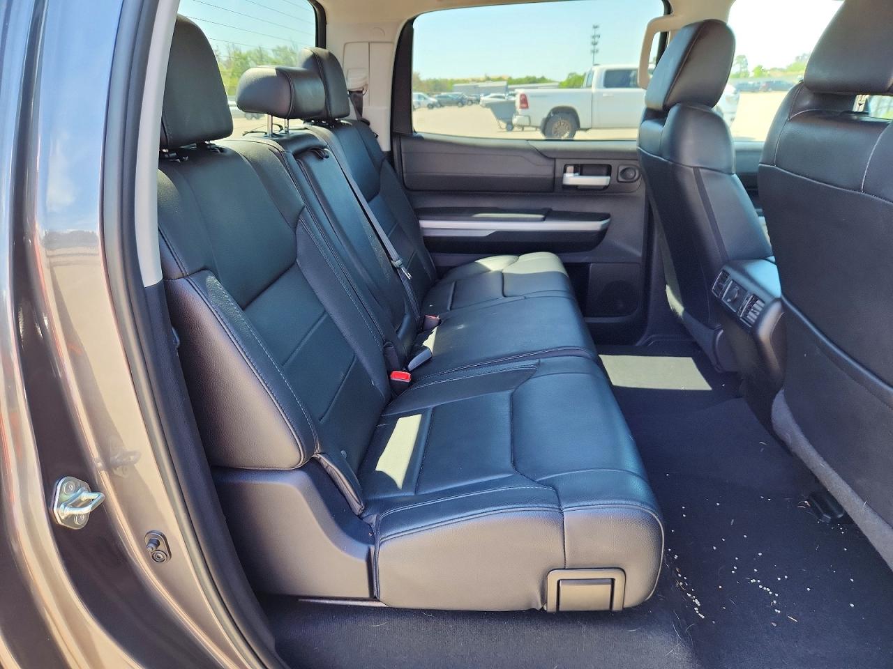 2014 Toyota Tundra Crewmax Limited Gray vin: 5TFHY5F16EX378542