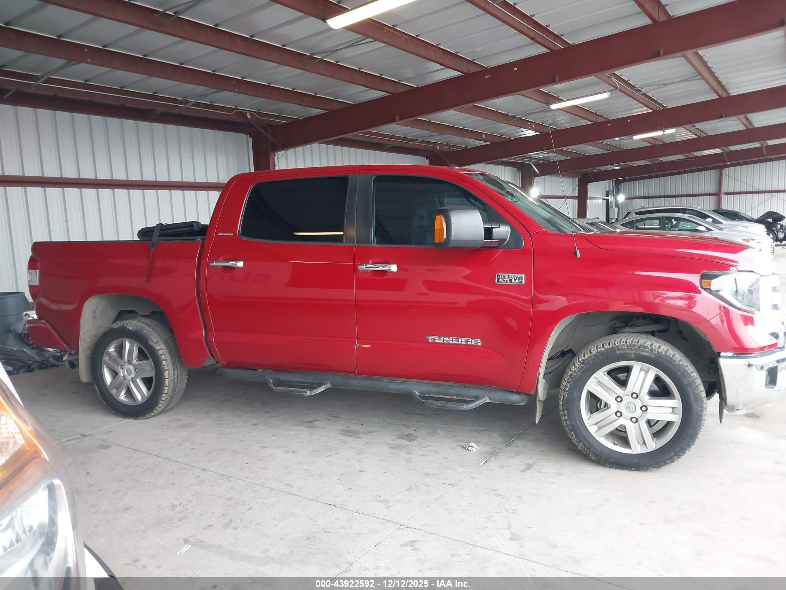 2019 Toyota Tundra Limited 5.7l V8 Red vin: 5TFHY5F16KX837578