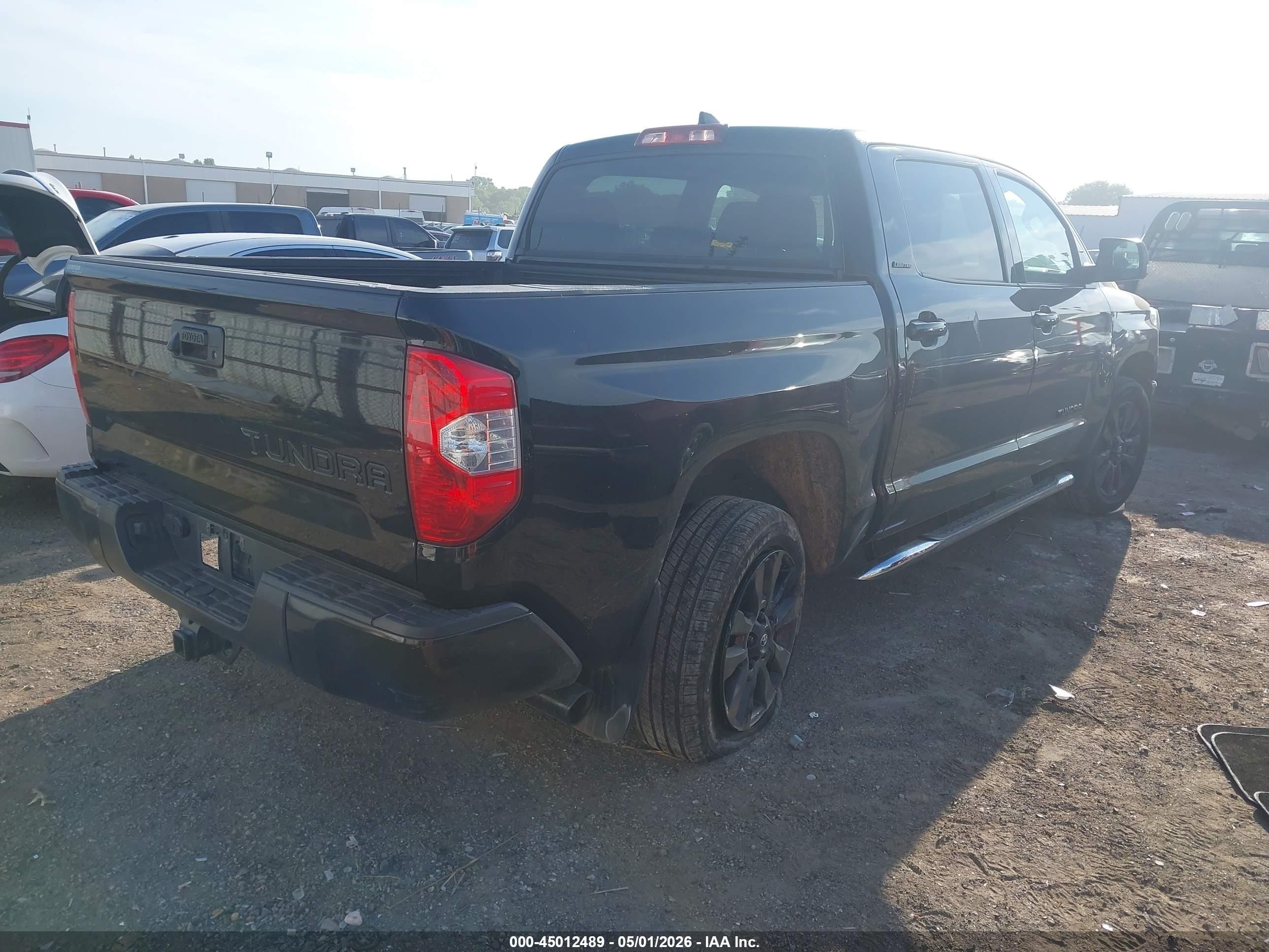 2021 Toyota Tundra Limited Черный vin: 5TFHY5F17MX968733
