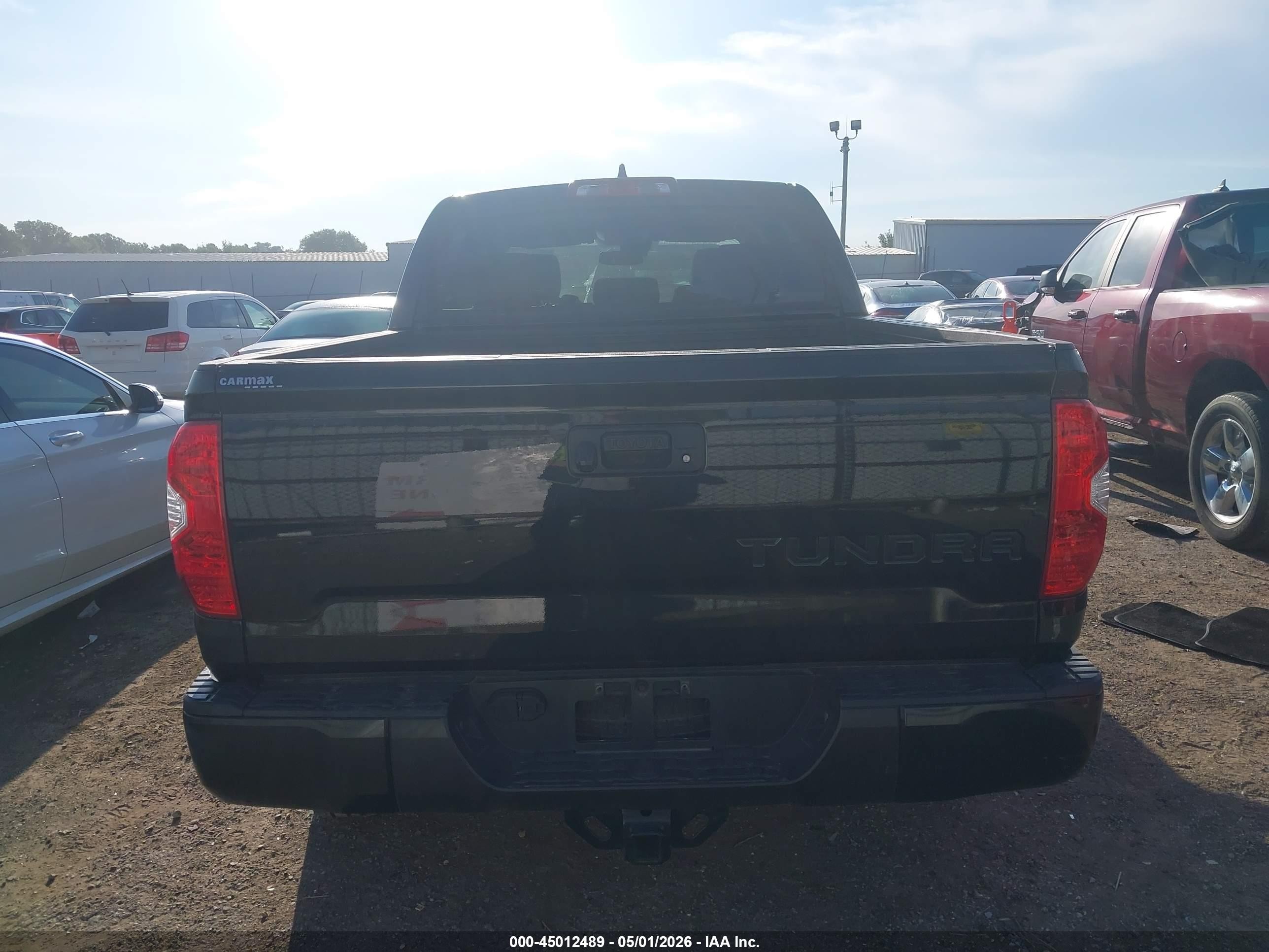 2021 Toyota Tundra Limited Черный vin: 5TFHY5F17MX968733