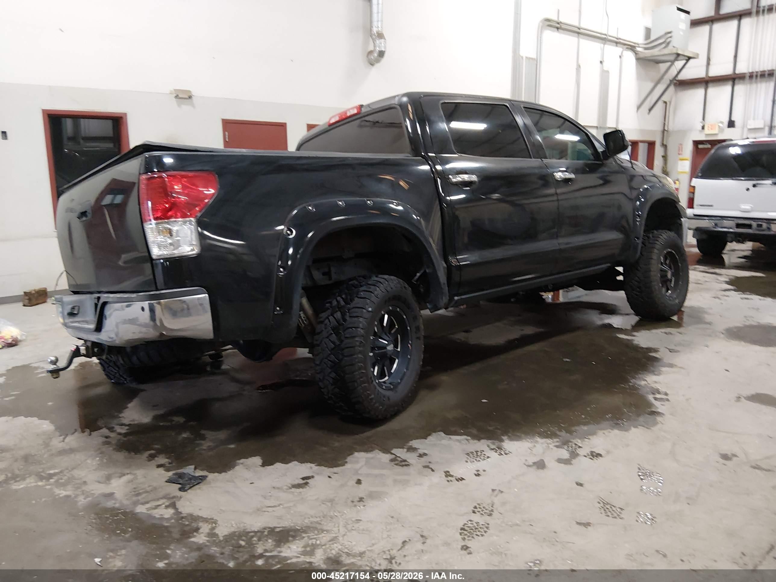 2012 Toyota Tundra Crewmax Limited Черный vin: 5TFHY5F18CX245990