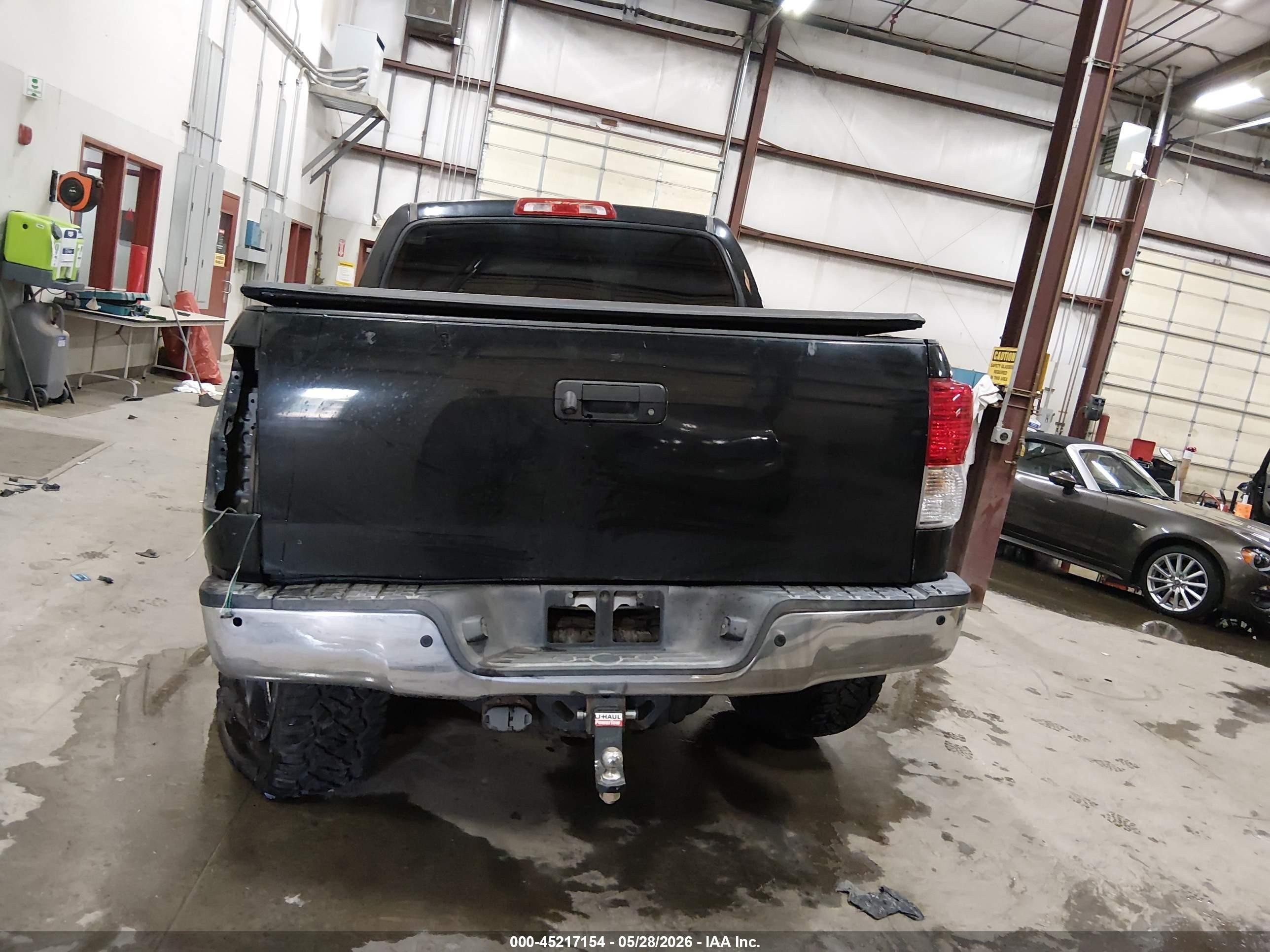 2012 Toyota Tundra Crewmax Limited Черный vin: 5TFHY5F18CX245990