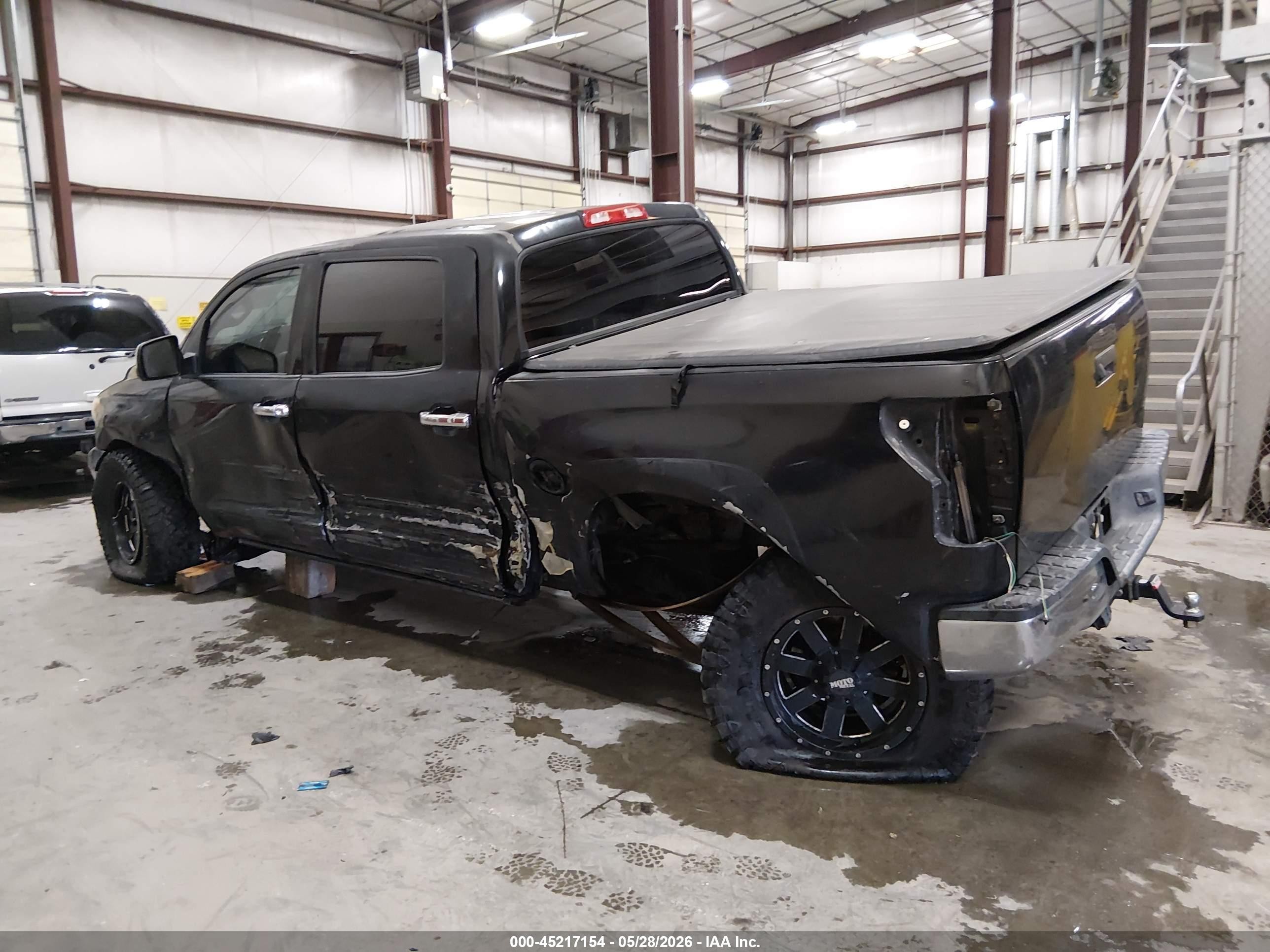 2012 Toyota Tundra Crewmax Limited Черный vin: 5TFHY5F18CX245990