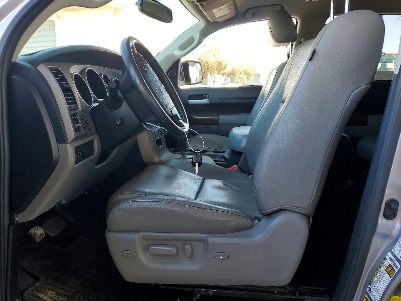 2013 Toyota Tundra Limited Серебряный vin: 5TFHY5F19DX278708