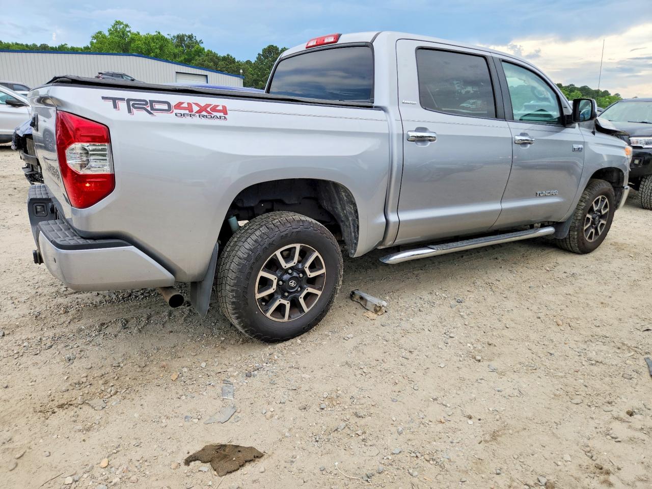 2014 Toyota Tundra Crewmax Limited Silver vin: 5TFHY5F19EX374680