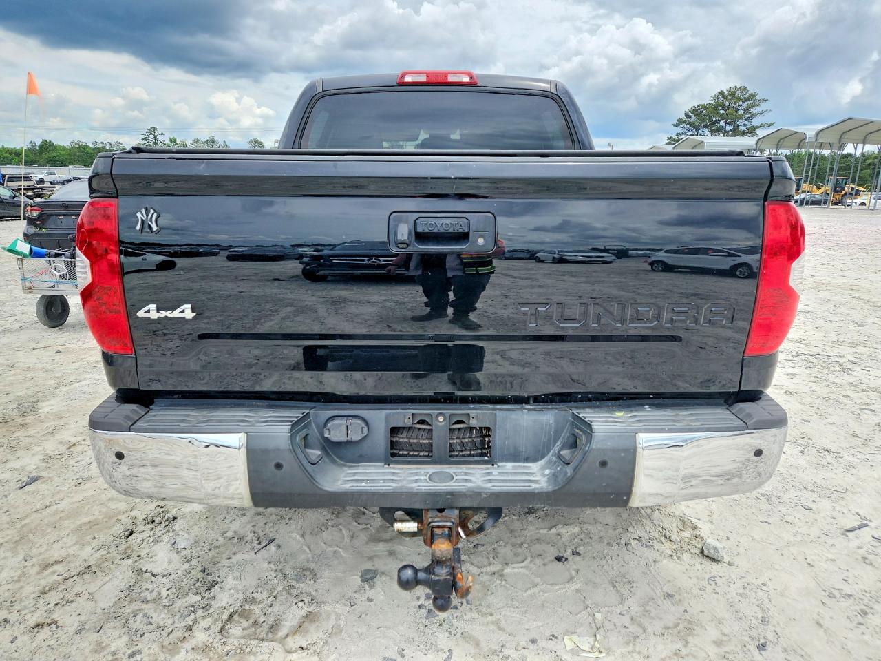 2014 Toyota Tundra Crewmax Limited Black vin: 5TFHY5F19EX403417