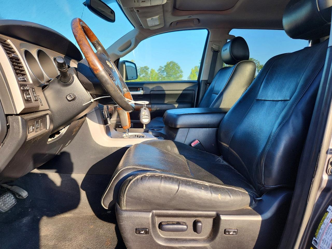 2011 Toyota Tundra Crewmax Limited Gray vin: 5TFHY5F1XBX160003