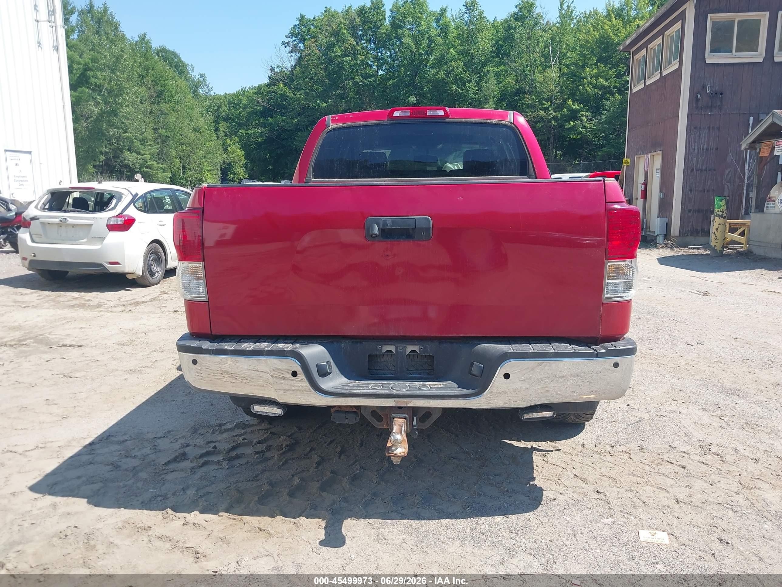 2011 Toyota Tundra Limited 5.7l V8 Red vin: 5TFHY5F1XBX201679