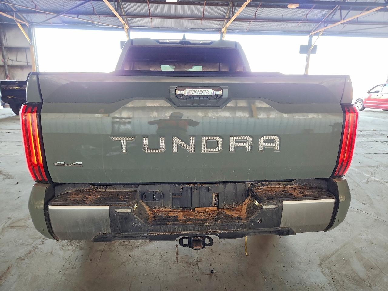 2024 Toyota Tundra Crewmax Limited Gray vin: 5TFJA5DB2RX209089