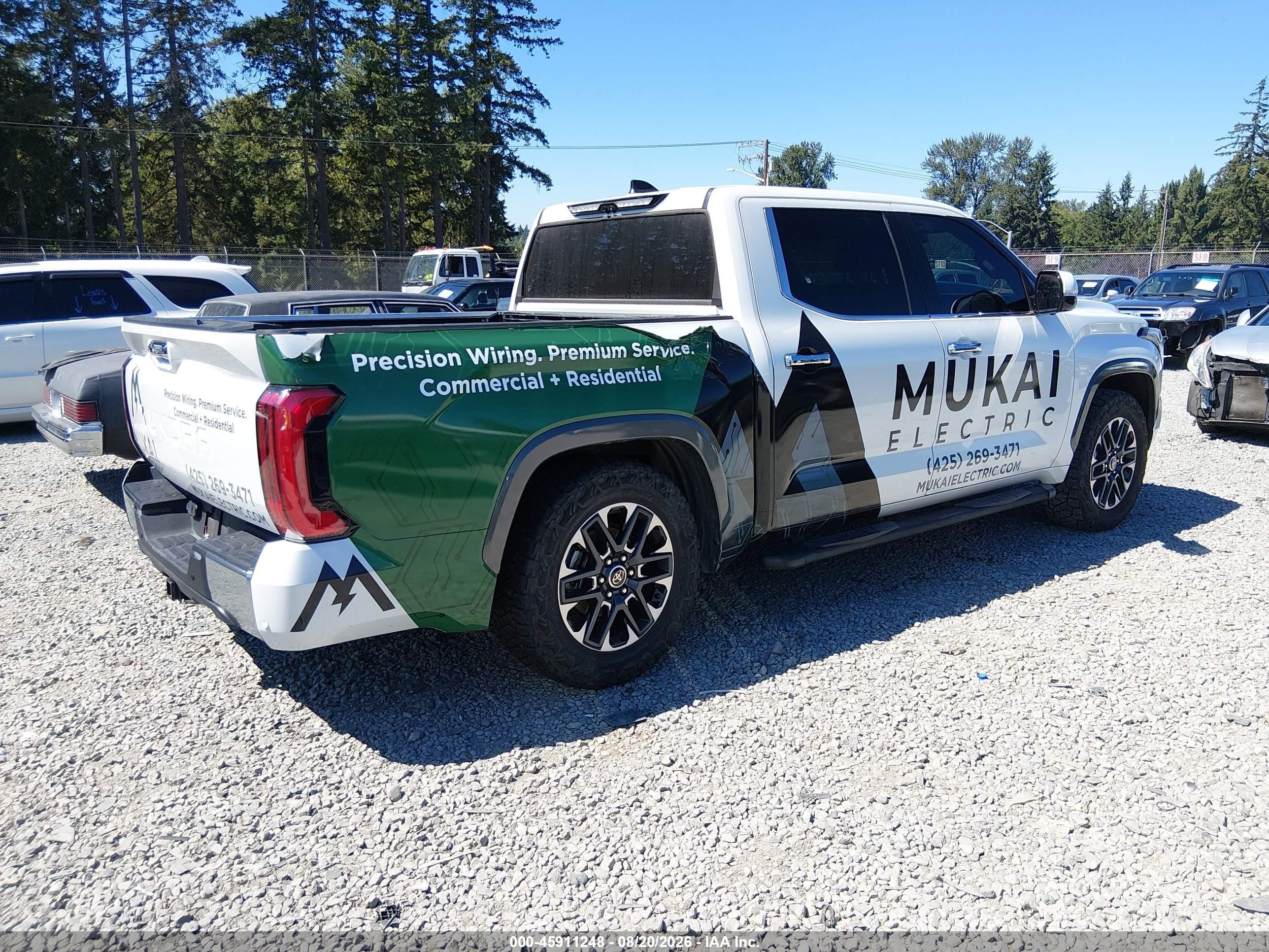 2022 Toyota Tundra Limited White vin: 5TFJA5DB7NX026734