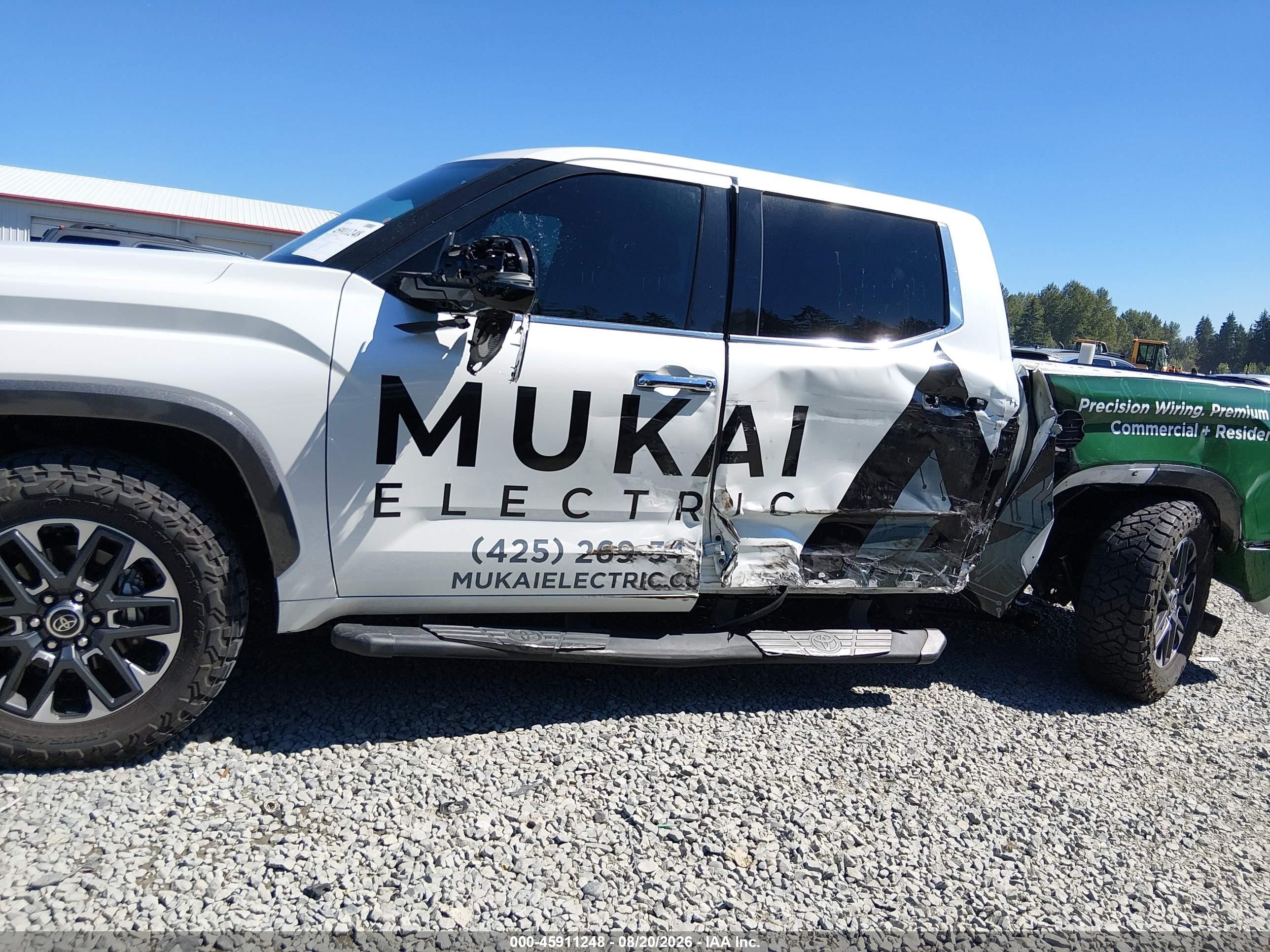 2022 Toyota Tundra Limited White vin: 5TFJA5DB7NX026734
