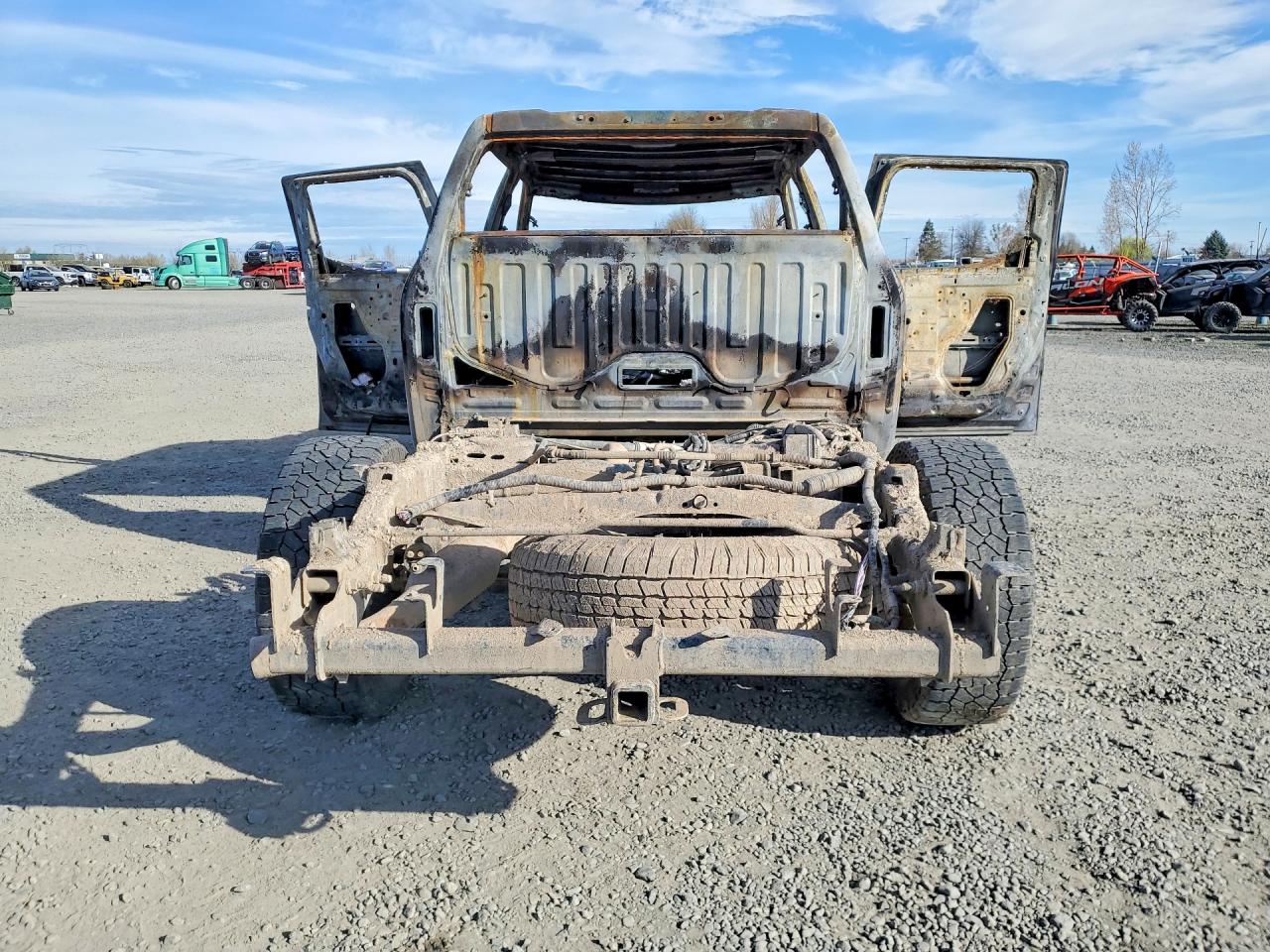 2023 Toyota Tundra Crewmax Limited Серый vin: 5TFJA5EC4PX017287