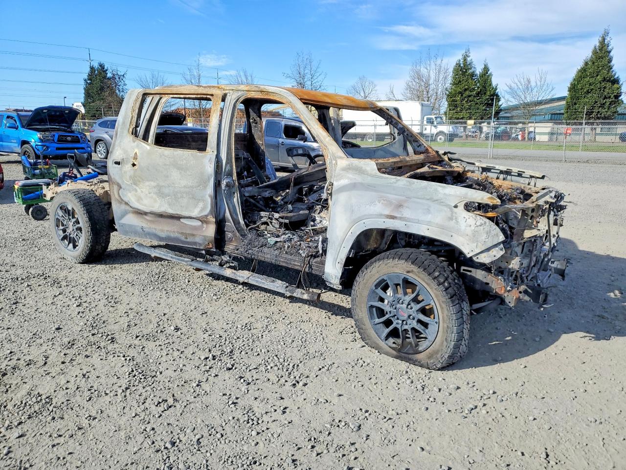 2023 Toyota Tundra Crewmax Limited Серый vin: 5TFJA5EC4PX017287