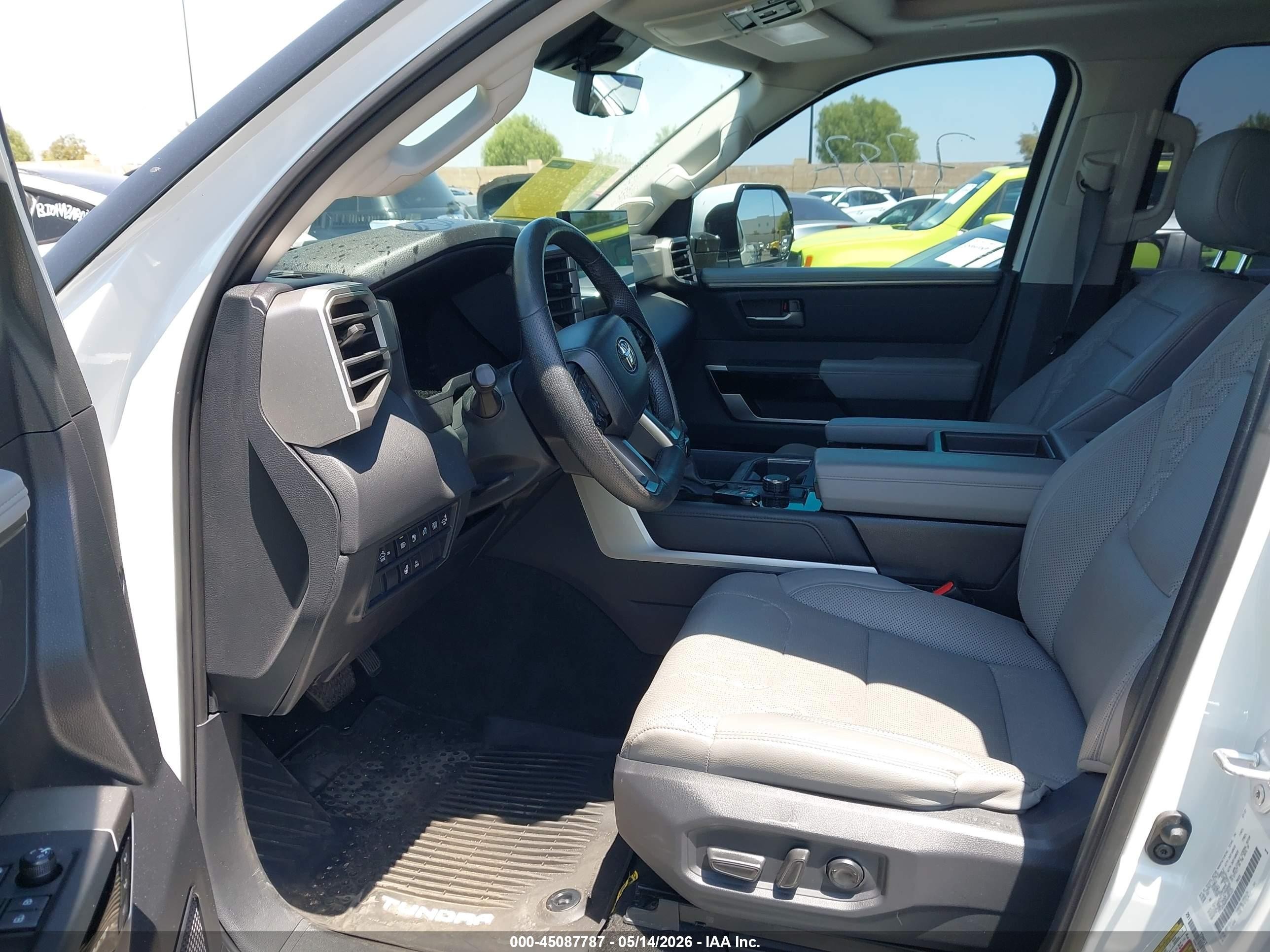 2022 Toyota Tundra Hybrid Limited White vin: 5TFJC5AB9NX001221