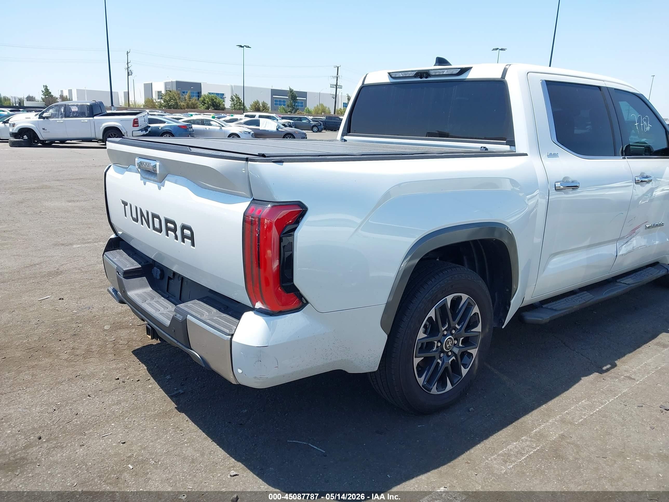 2022 Toyota Tundra Hybrid Limited White vin: 5TFJC5AB9NX001221