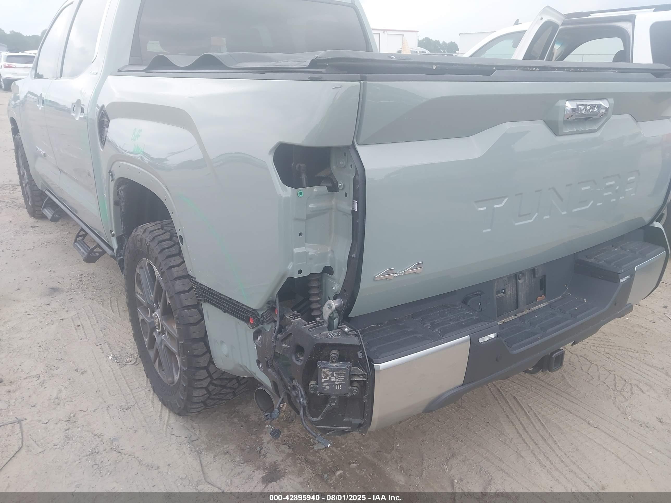 2024 Toyota Tundra Hybrid Limited 4wd Gray vin: 5TFJC5DB8RX074355