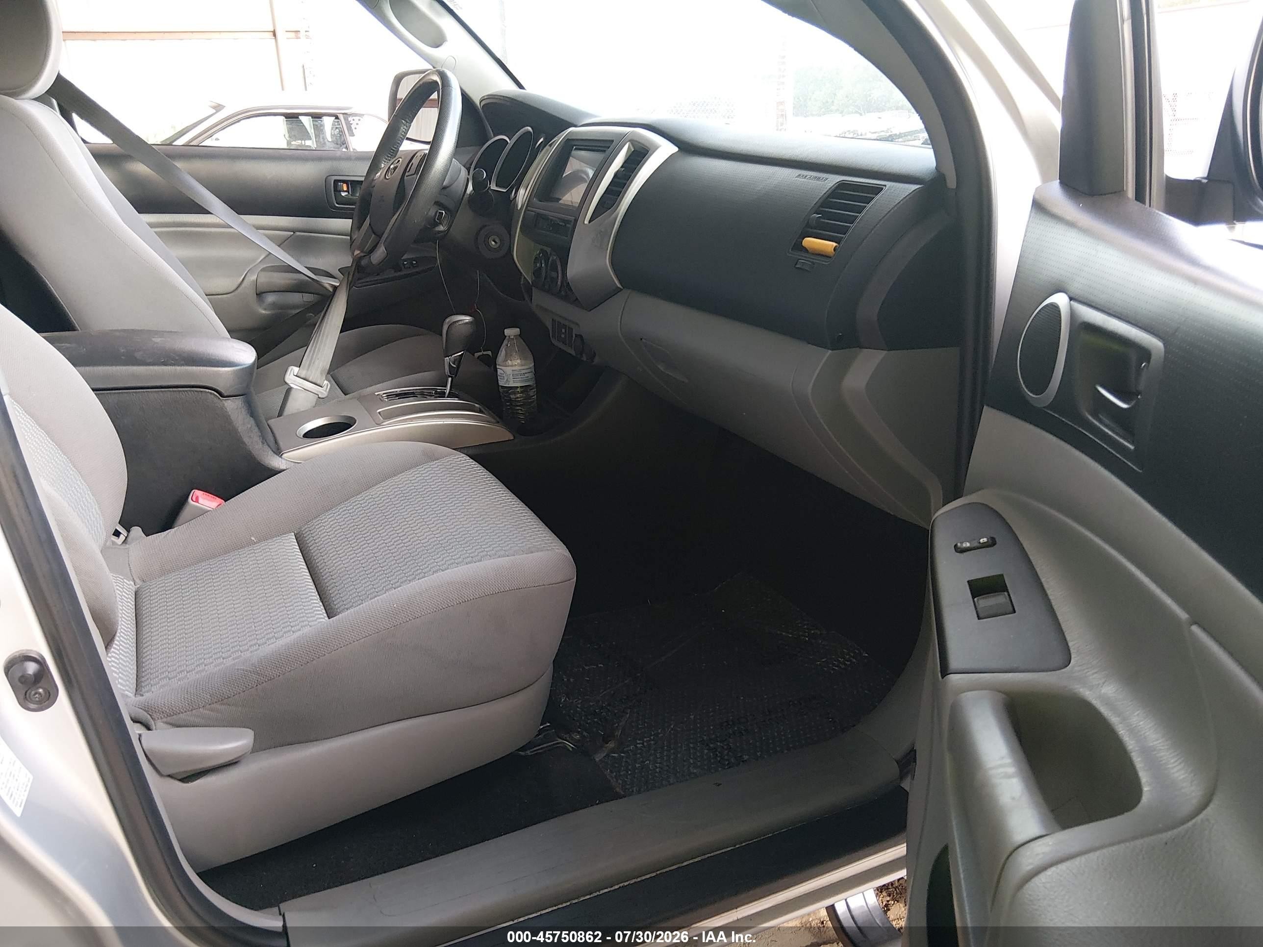 2012 Toyota Tacoma Prerunner V6 Silver vin: 5TFJU4GN0CX020519