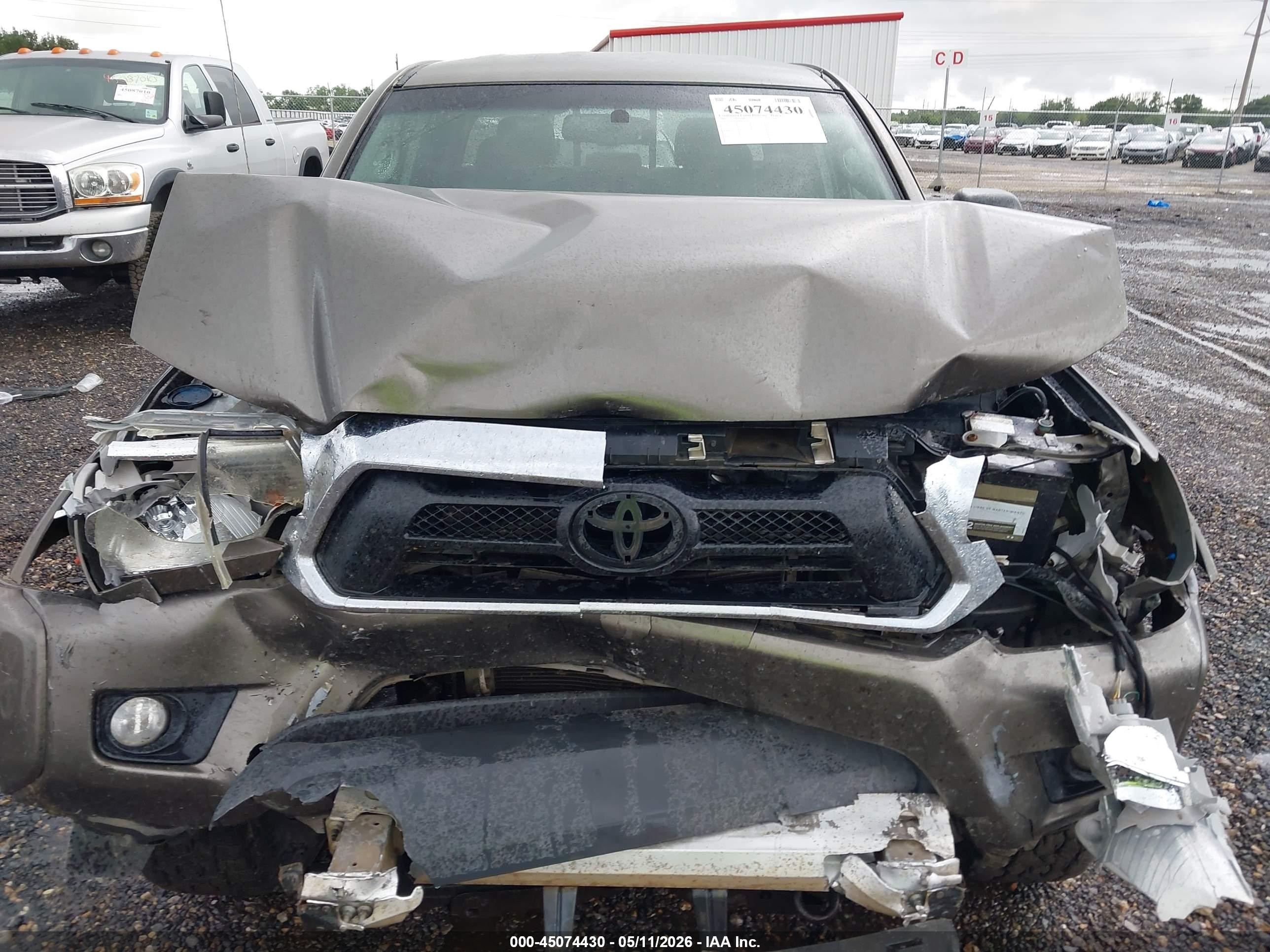 2013 Toyota Tacoma Prerunner V6 Brown vin: 5TFJU4GN0DX030288