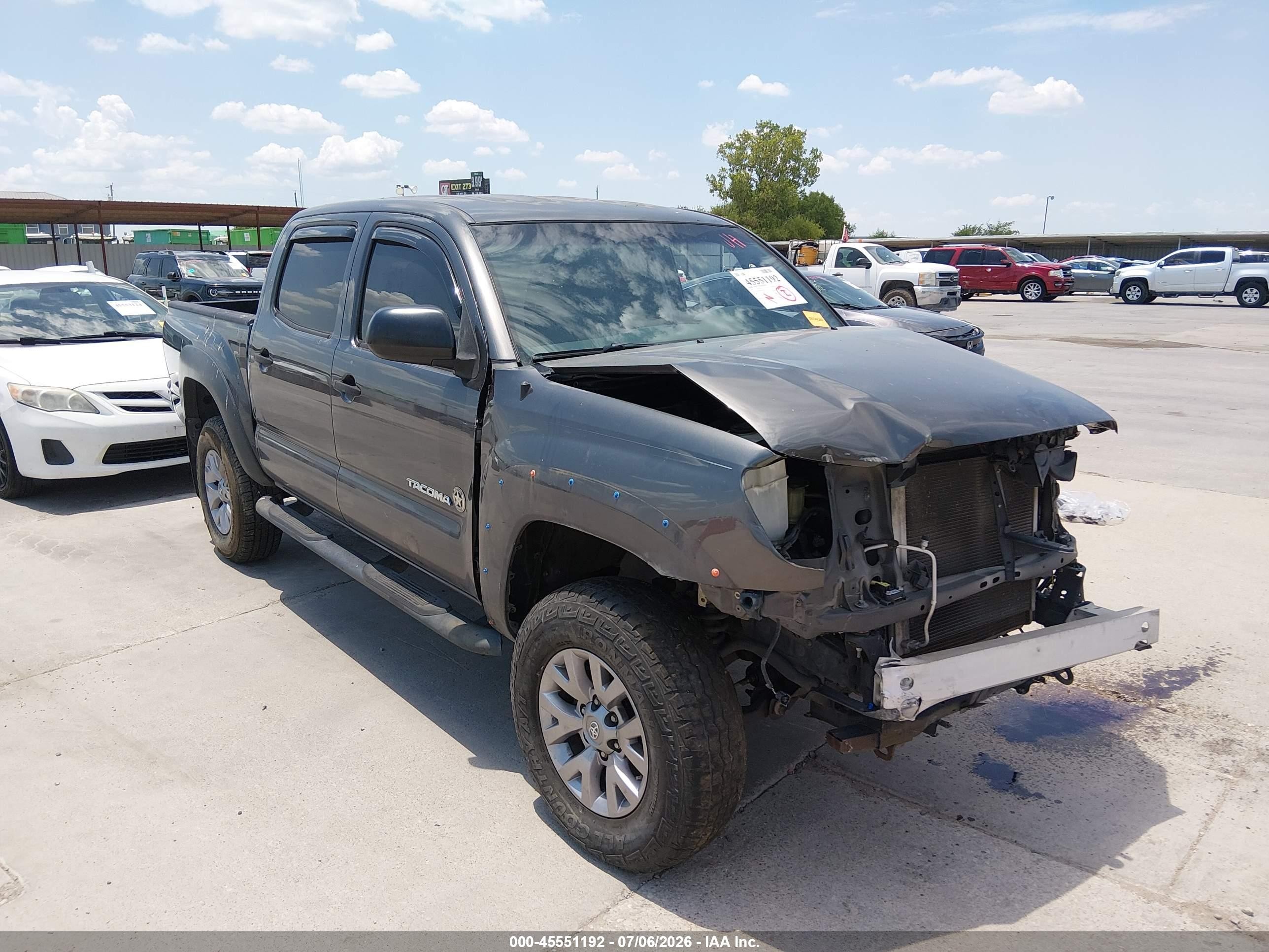 2013 Toyota Tacoma Prerunner V6 Gray vin: 5TFJU4GN0DX032820