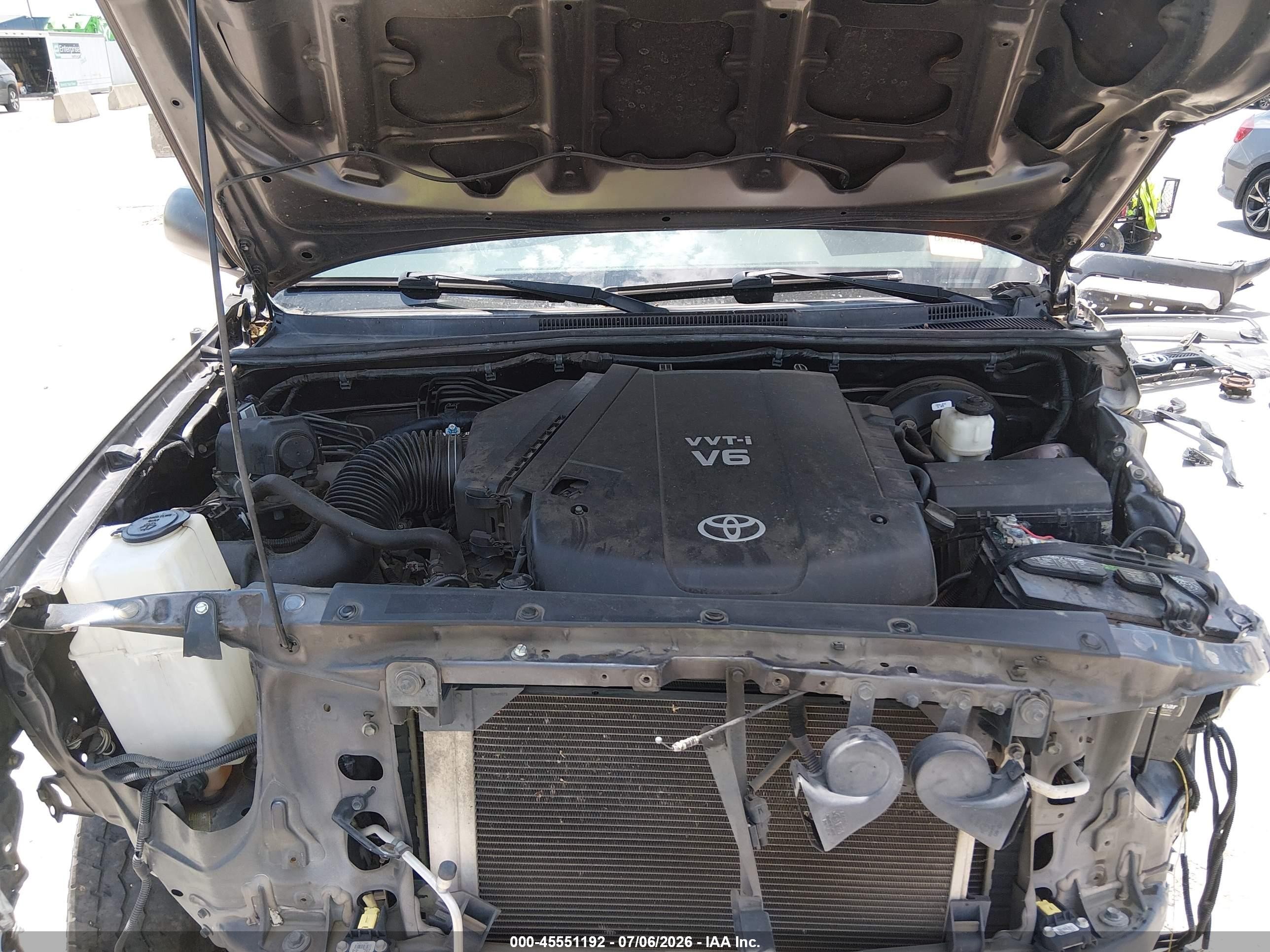2013 Toyota Tacoma Prerunner V6 Gray vin: 5TFJU4GN0DX032820