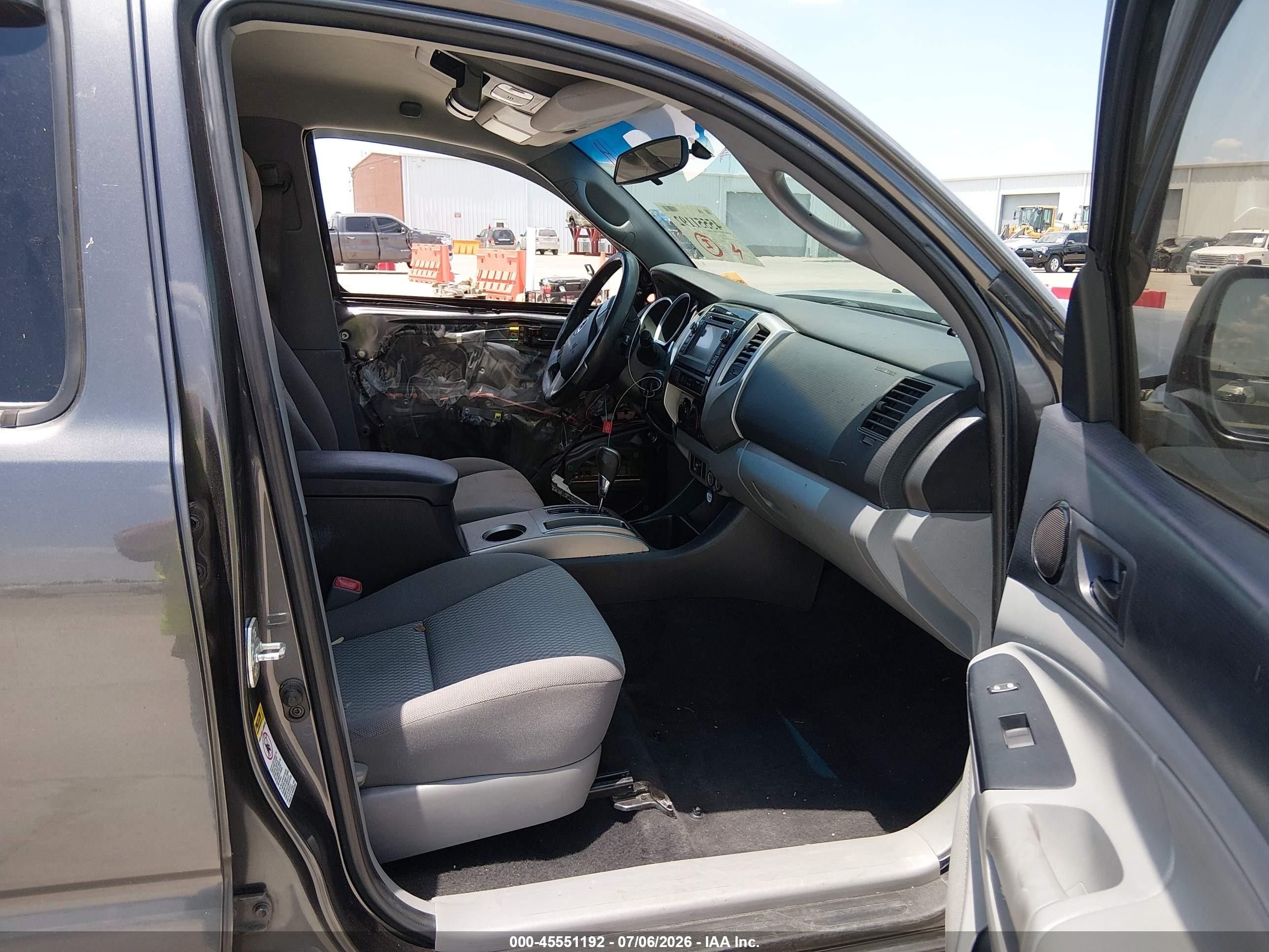 2013 Toyota Tacoma Prerunner V6 Gray vin: 5TFJU4GN0DX032820