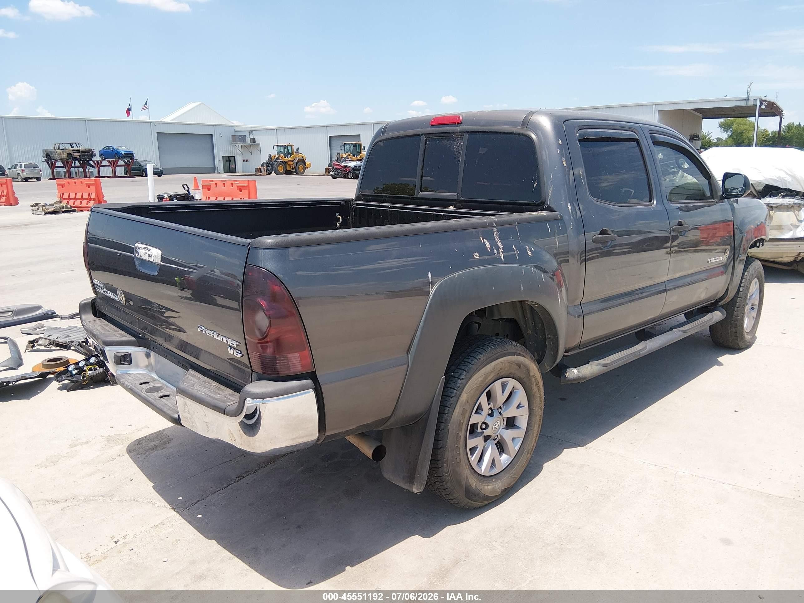 2013 Toyota Tacoma Prerunner V6 Gray vin: 5TFJU4GN0DX032820