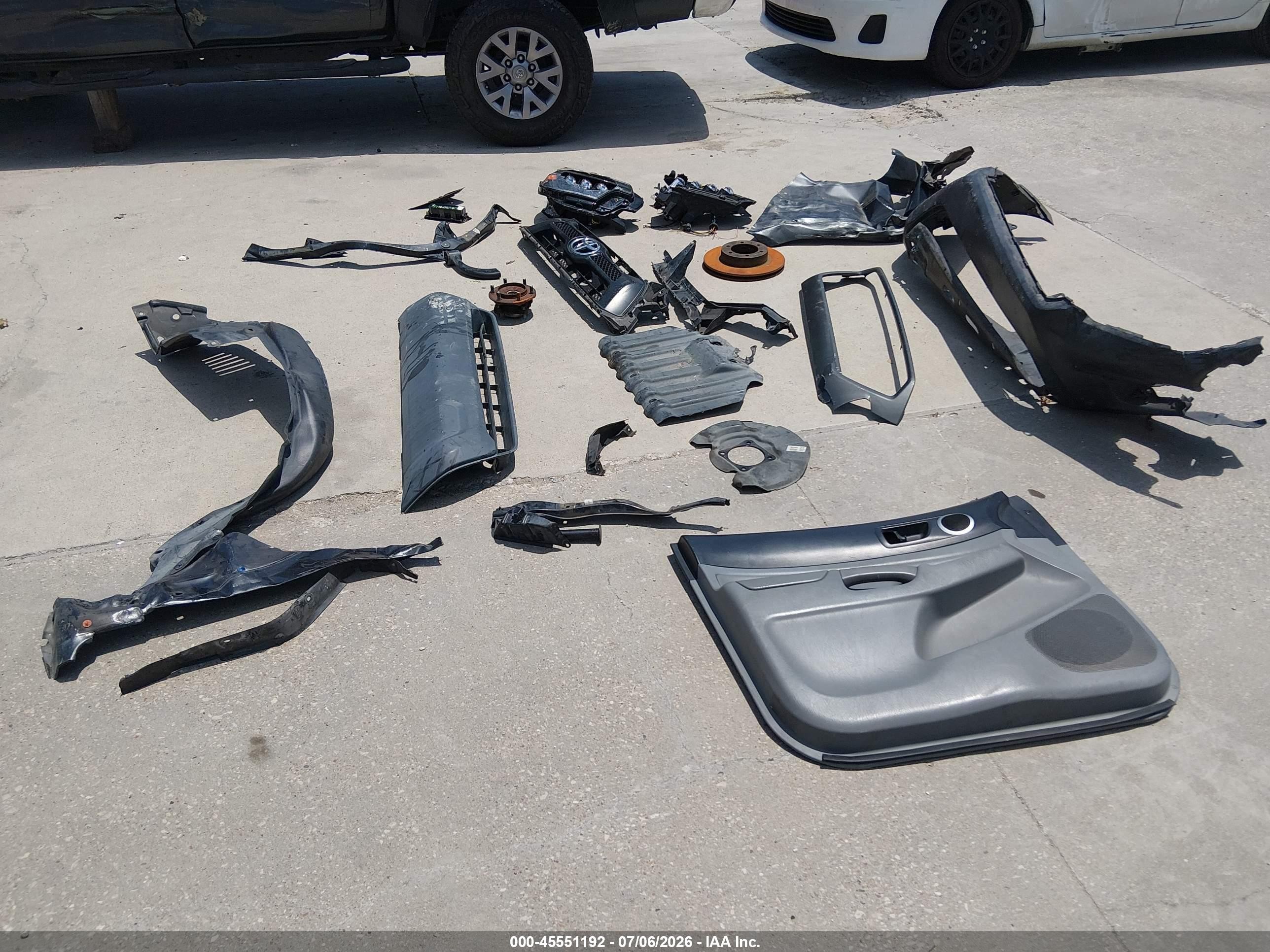 2013 Toyota Tacoma Prerunner V6 Gray vin: 5TFJU4GN0DX032820