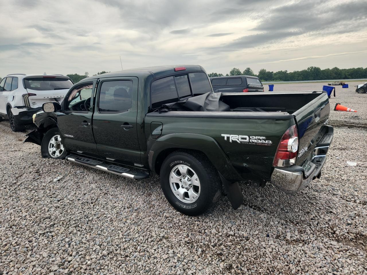 2013 Toyota Tacoma Double Cab Prerunner Green vin: 5TFJU4GN0DX033675