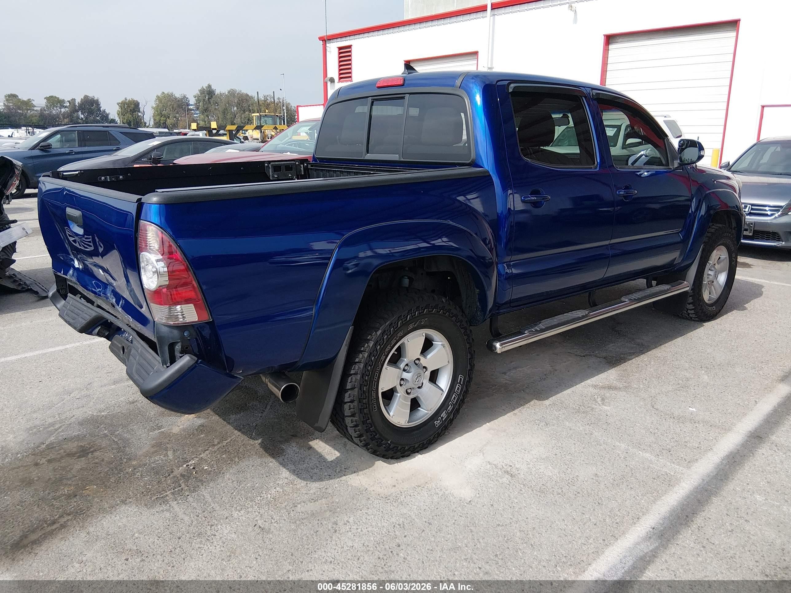 2014 Toyota Tacoma Prerunner V6 Dark Blue vin: 5TFJU4GN0EX060036