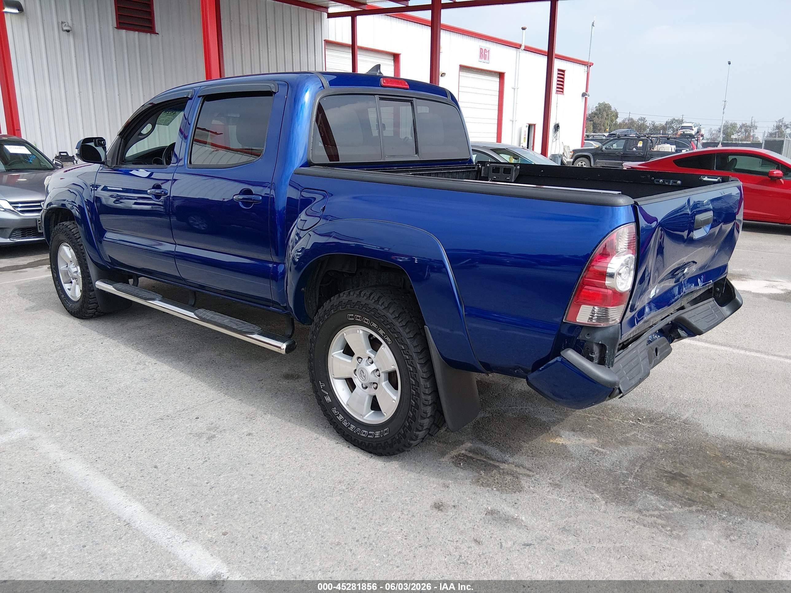 2014 Toyota Tacoma Prerunner V6 Dark Blue vin: 5TFJU4GN0EX060036